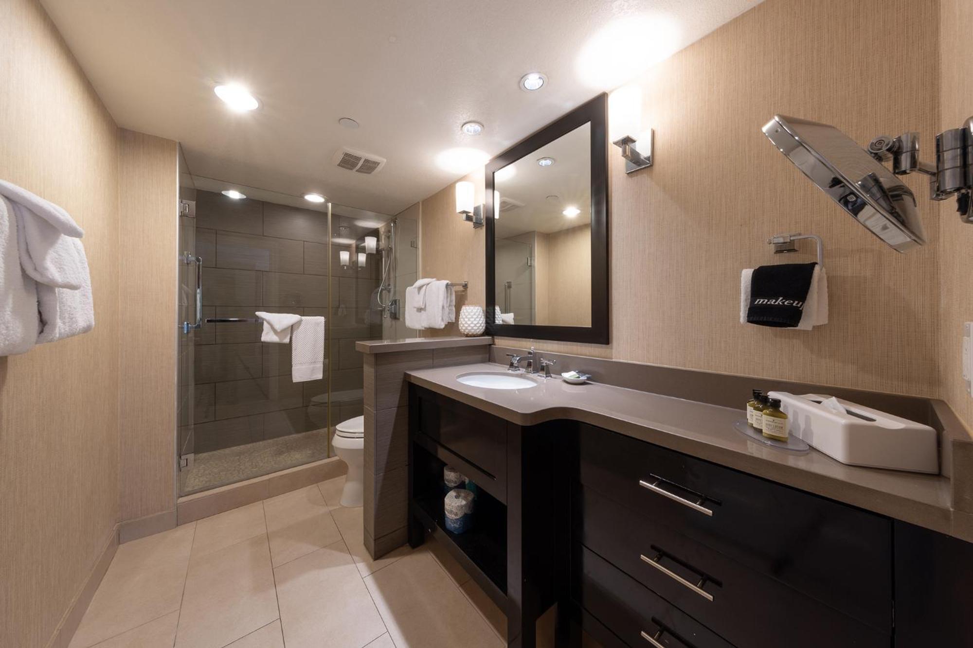 Two-Bedroom Suite
