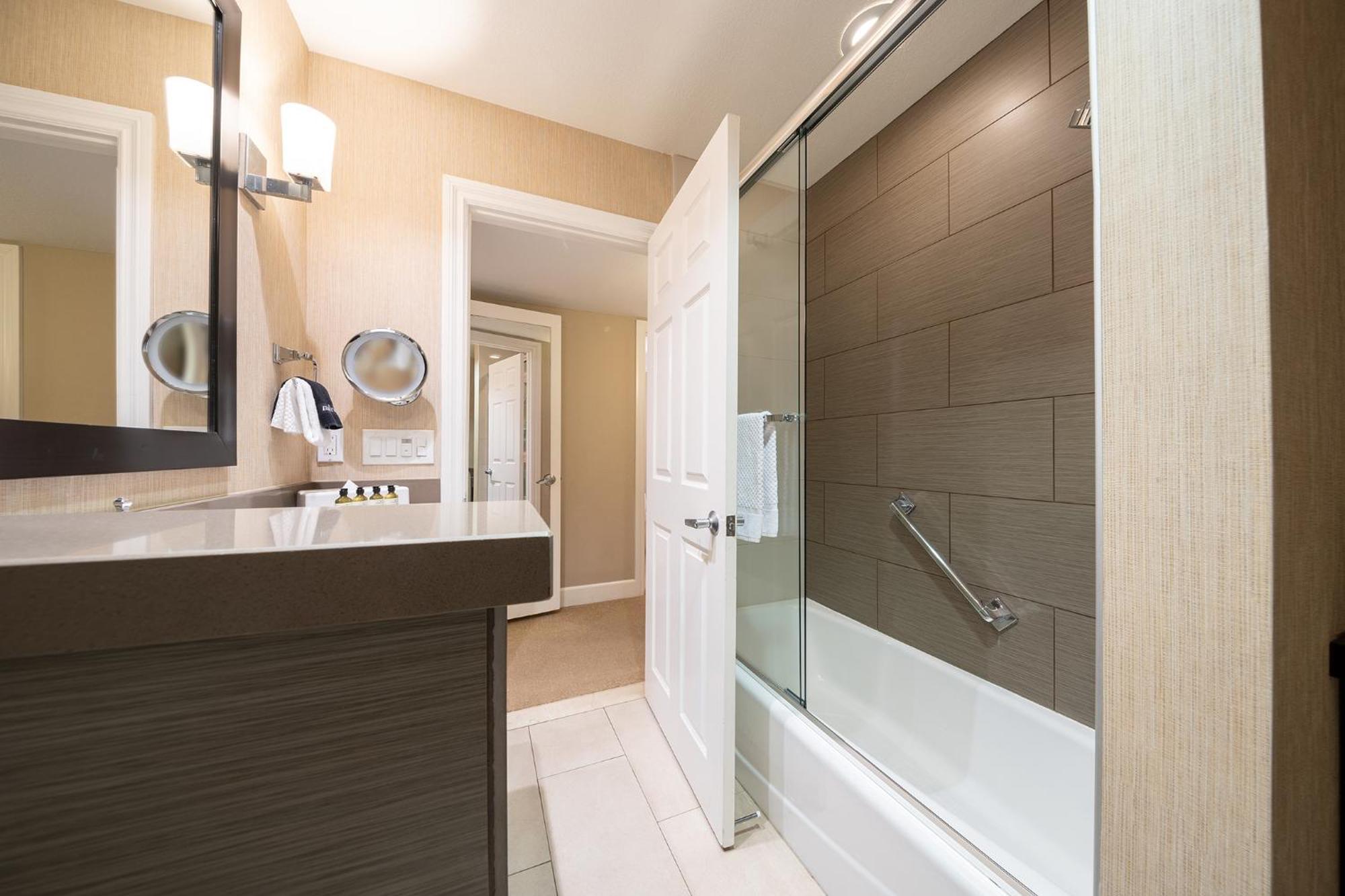 Two-Bedroom Suite