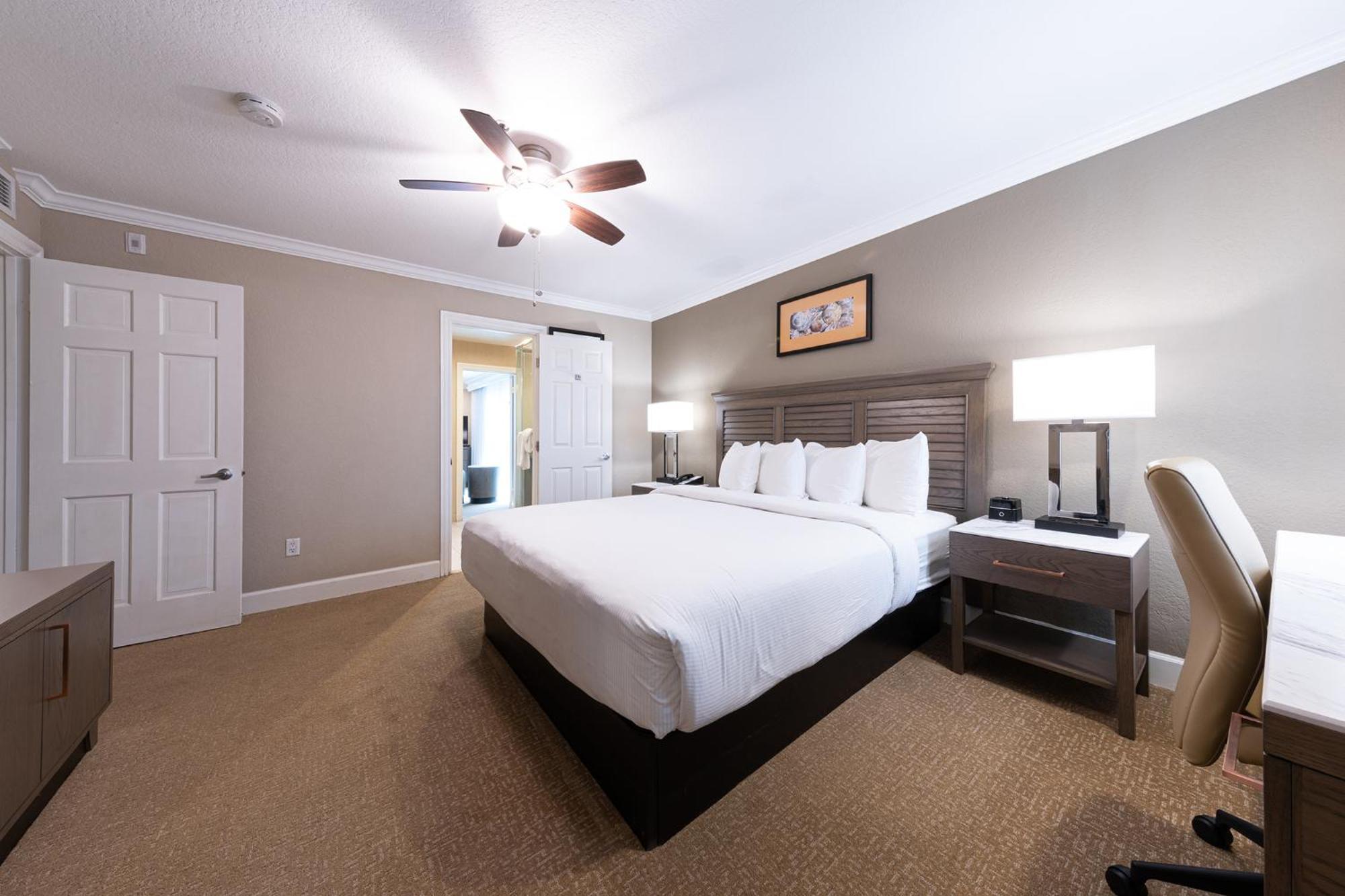 One-Bedroom Suite