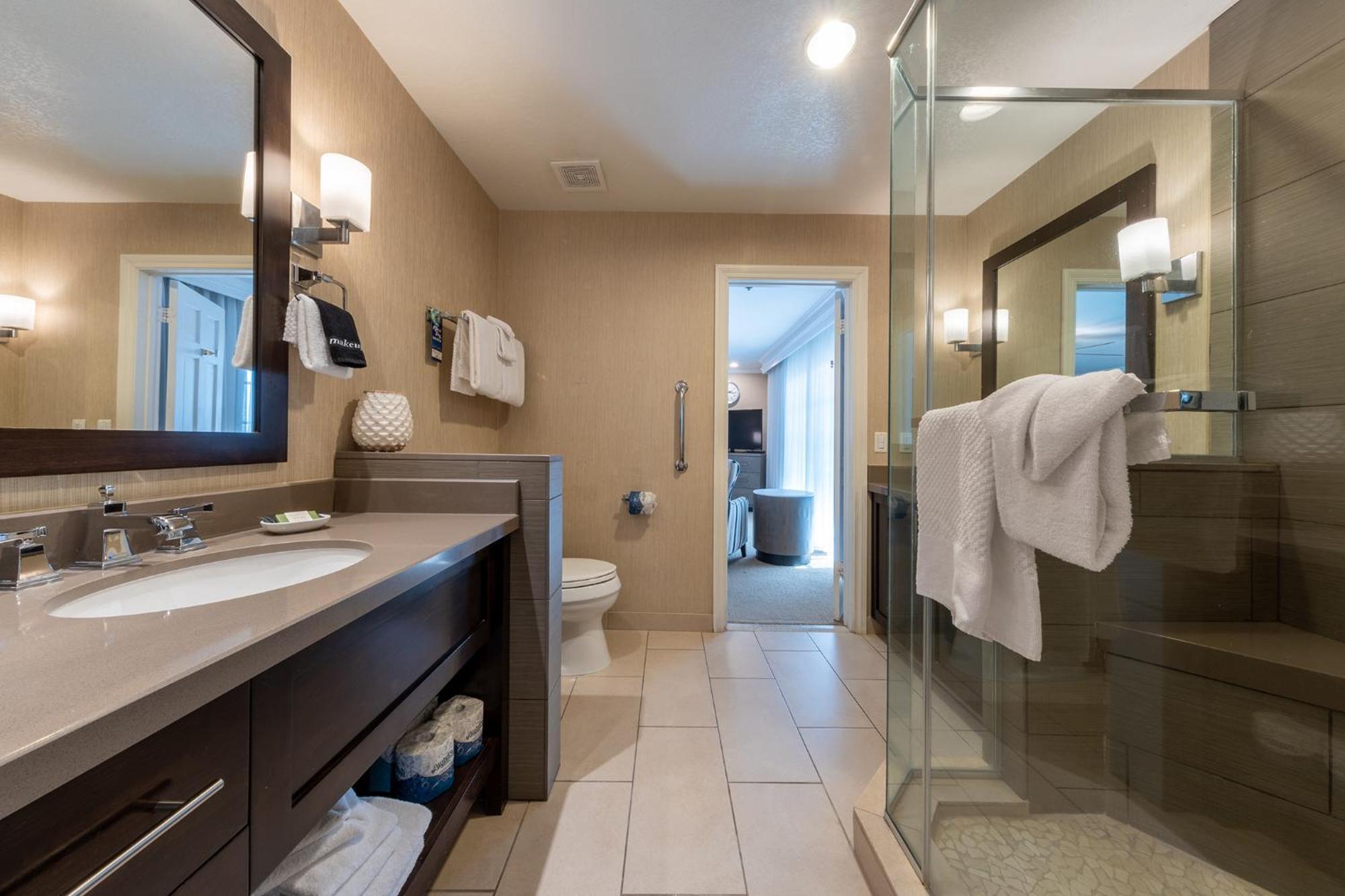 One-Bedroom Suite