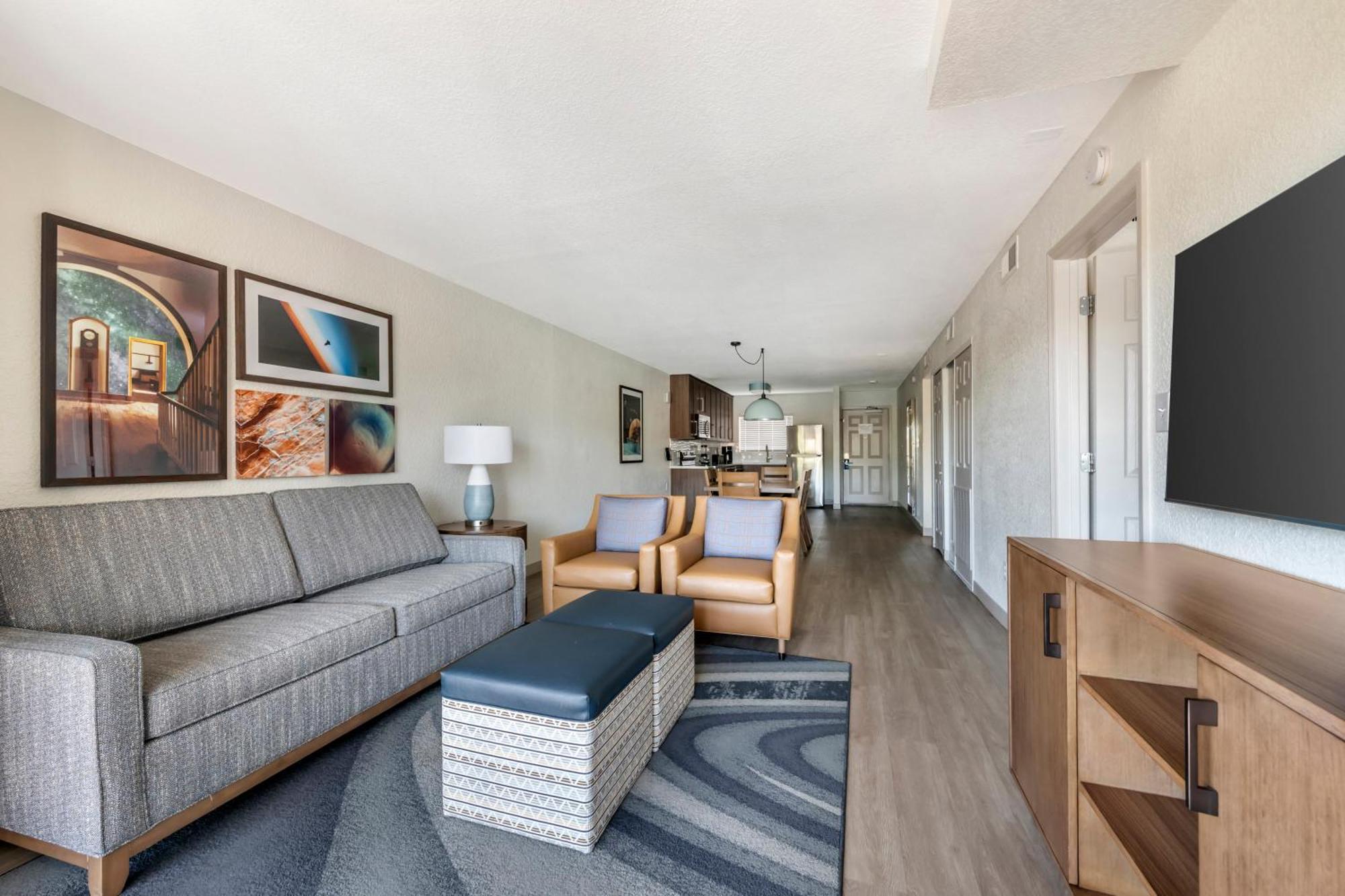 2 Bathrooms Condo