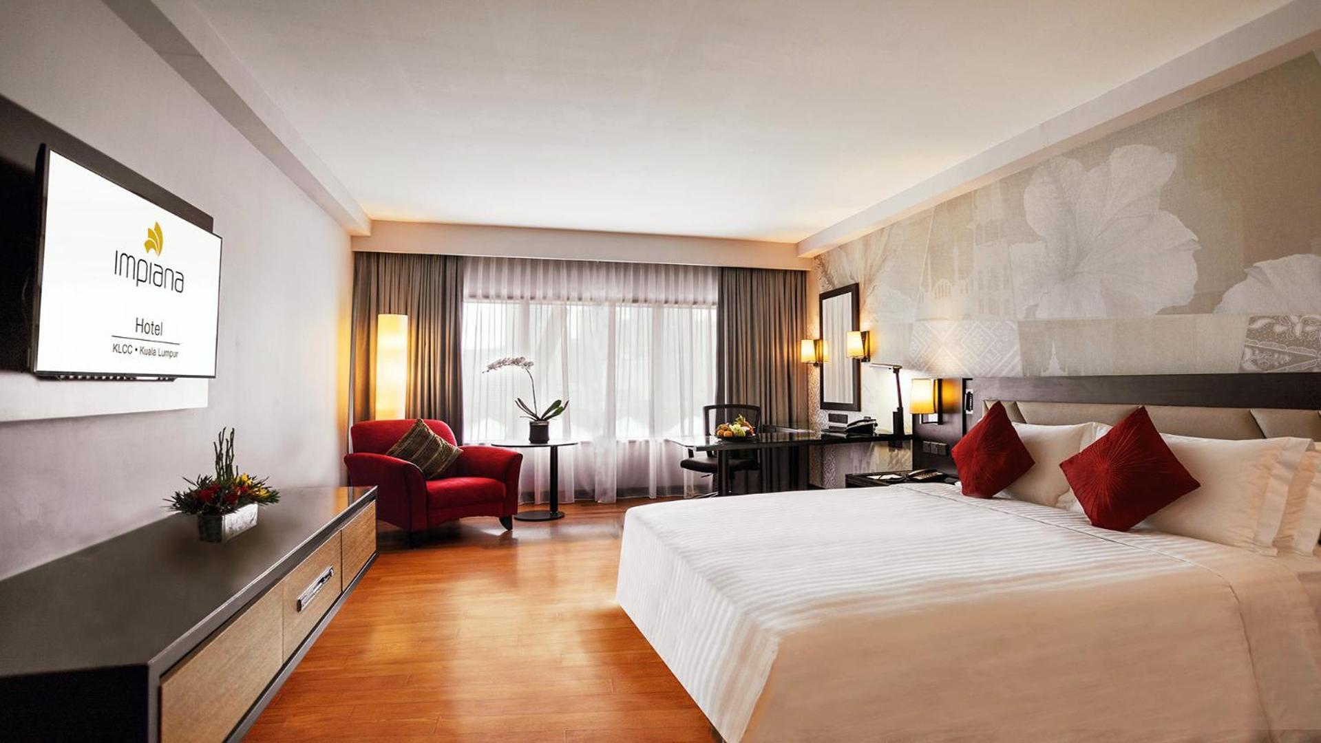 Deluxe King Plus Room