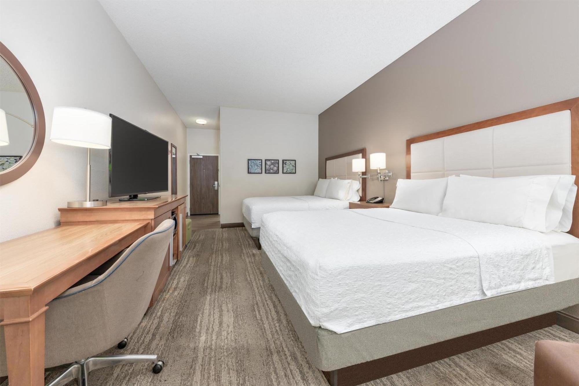 Room Two Queen Beds Non-Smoking