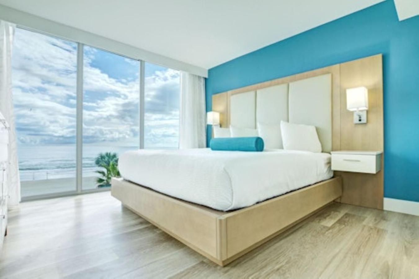 Two-Bedroom Condo Ocean Front