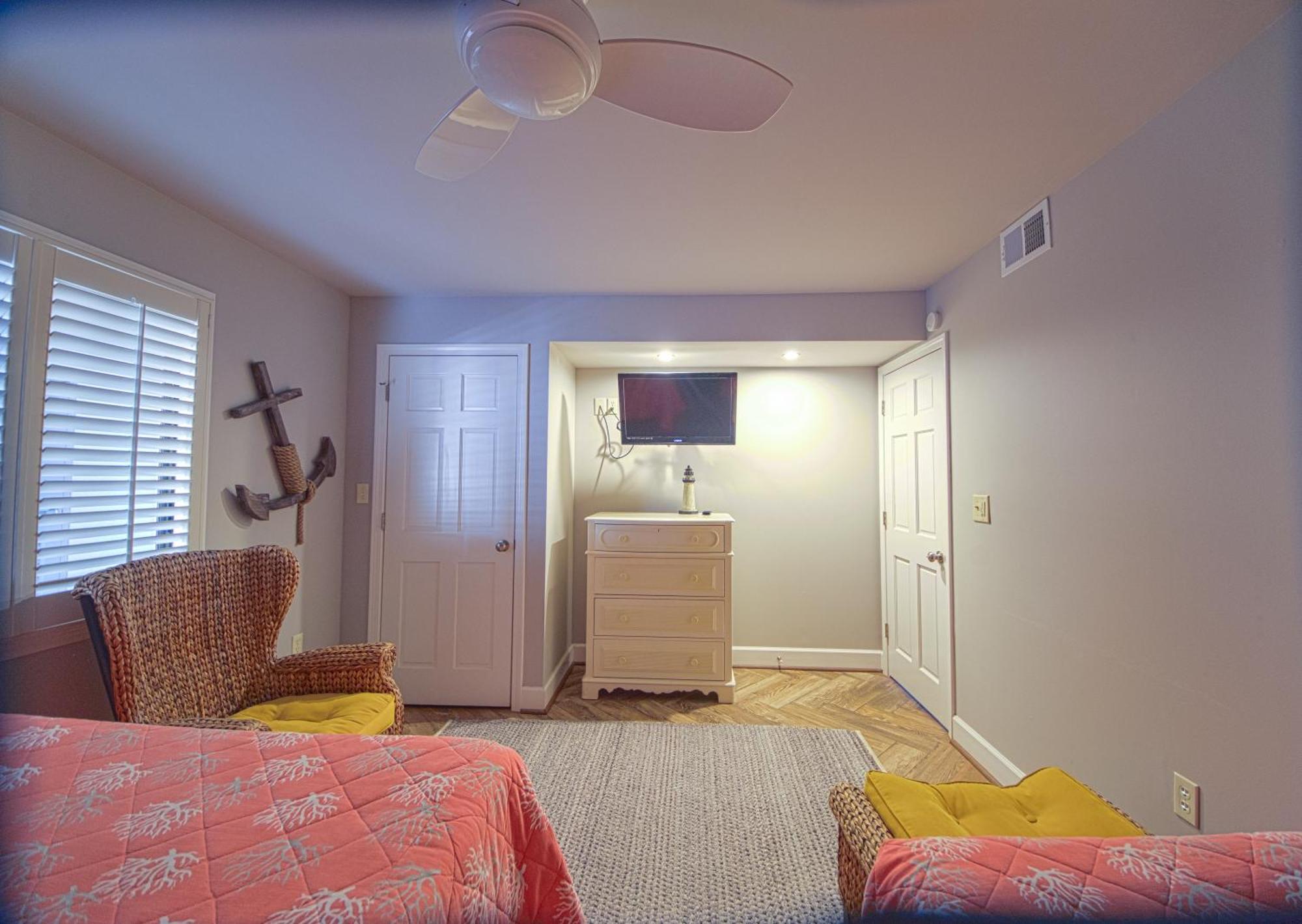 Two-Bedroom Apartment Ocean View