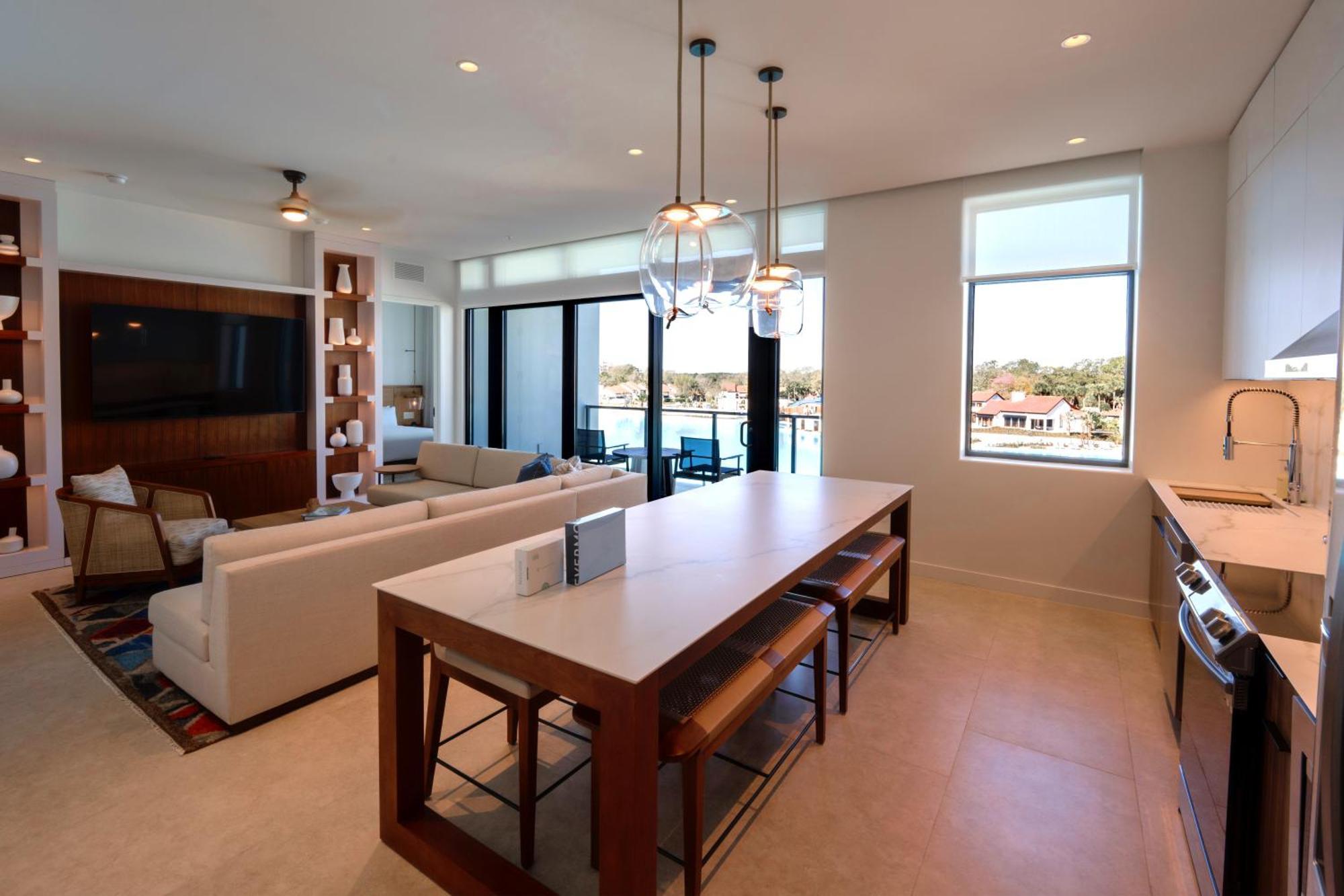 4 Bedroom Flat Premium Evermore Bay View ADA