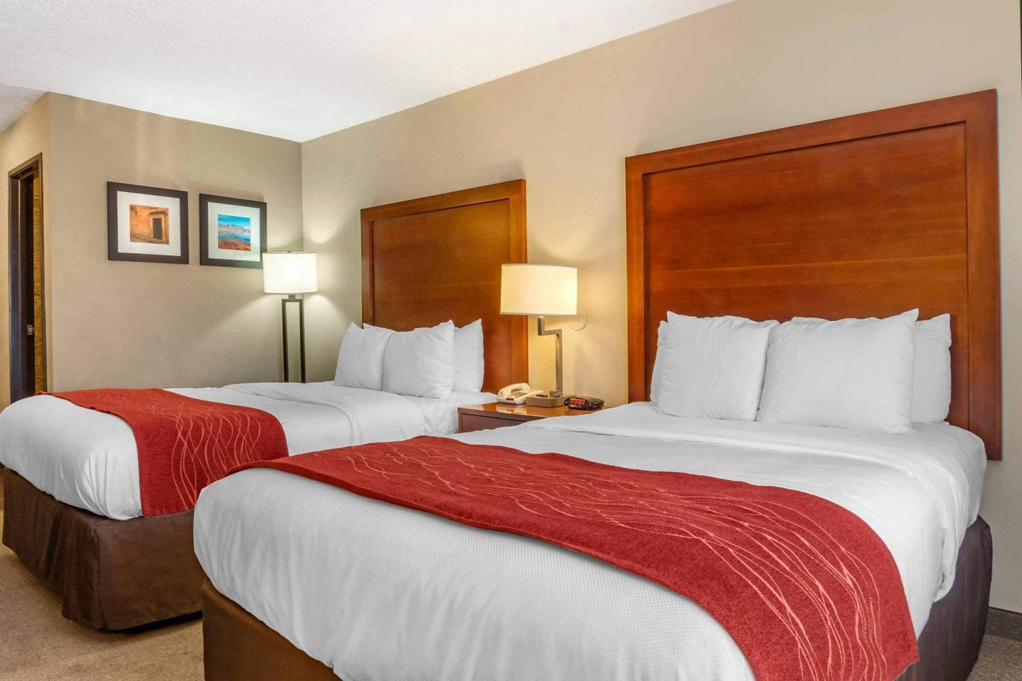 Double Room Two Double Beds Non-Smoking