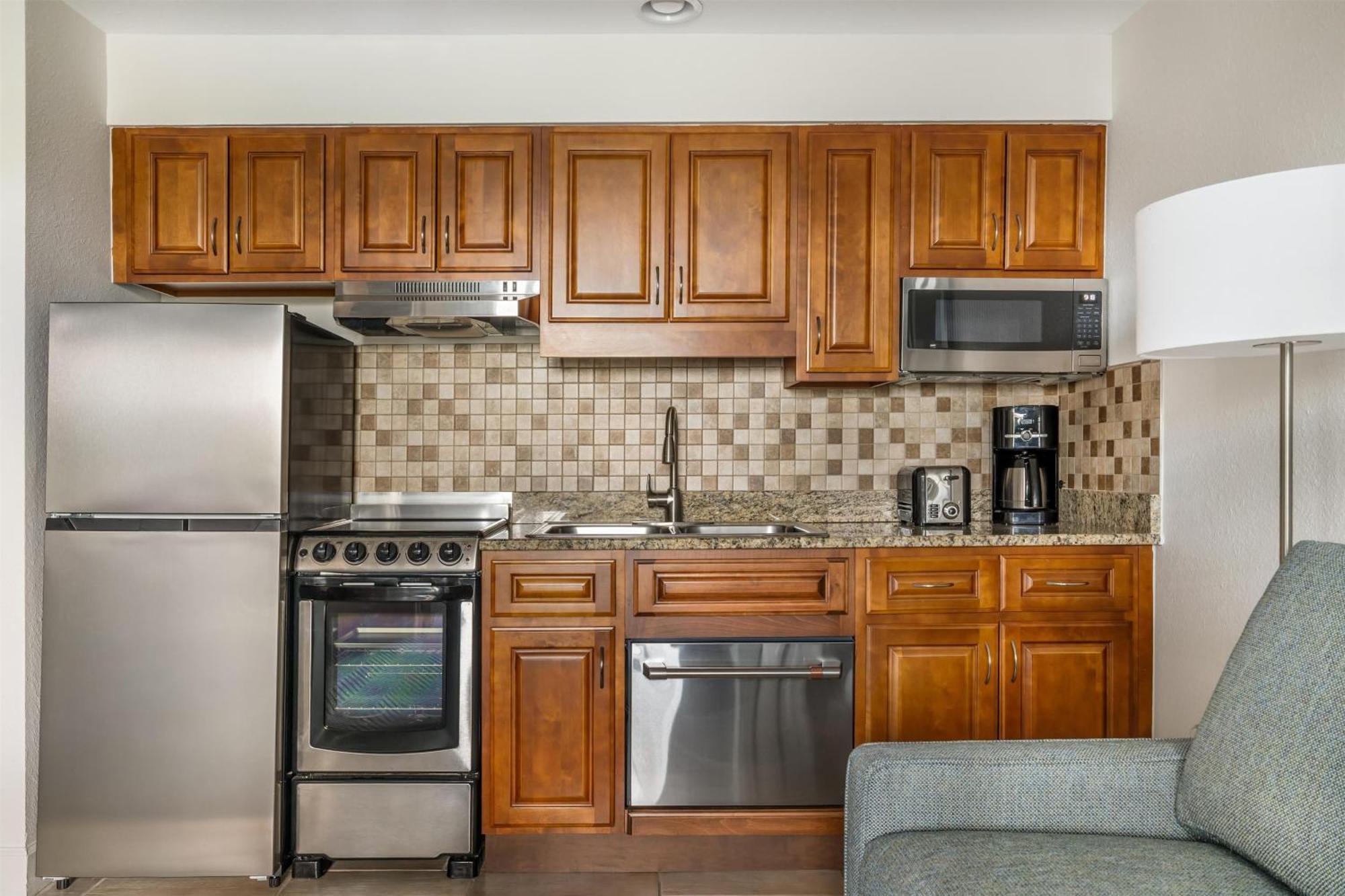 One-Bedroom King Suite