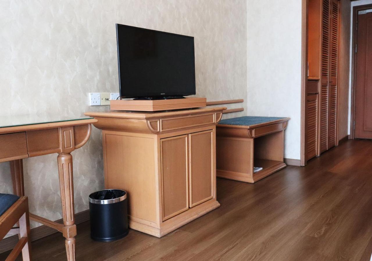 Deluxe Family Room