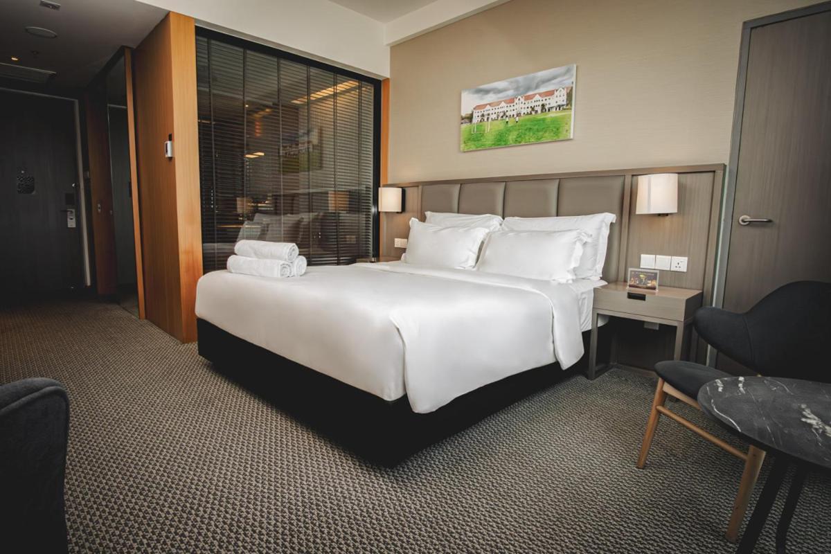 Premier King Room