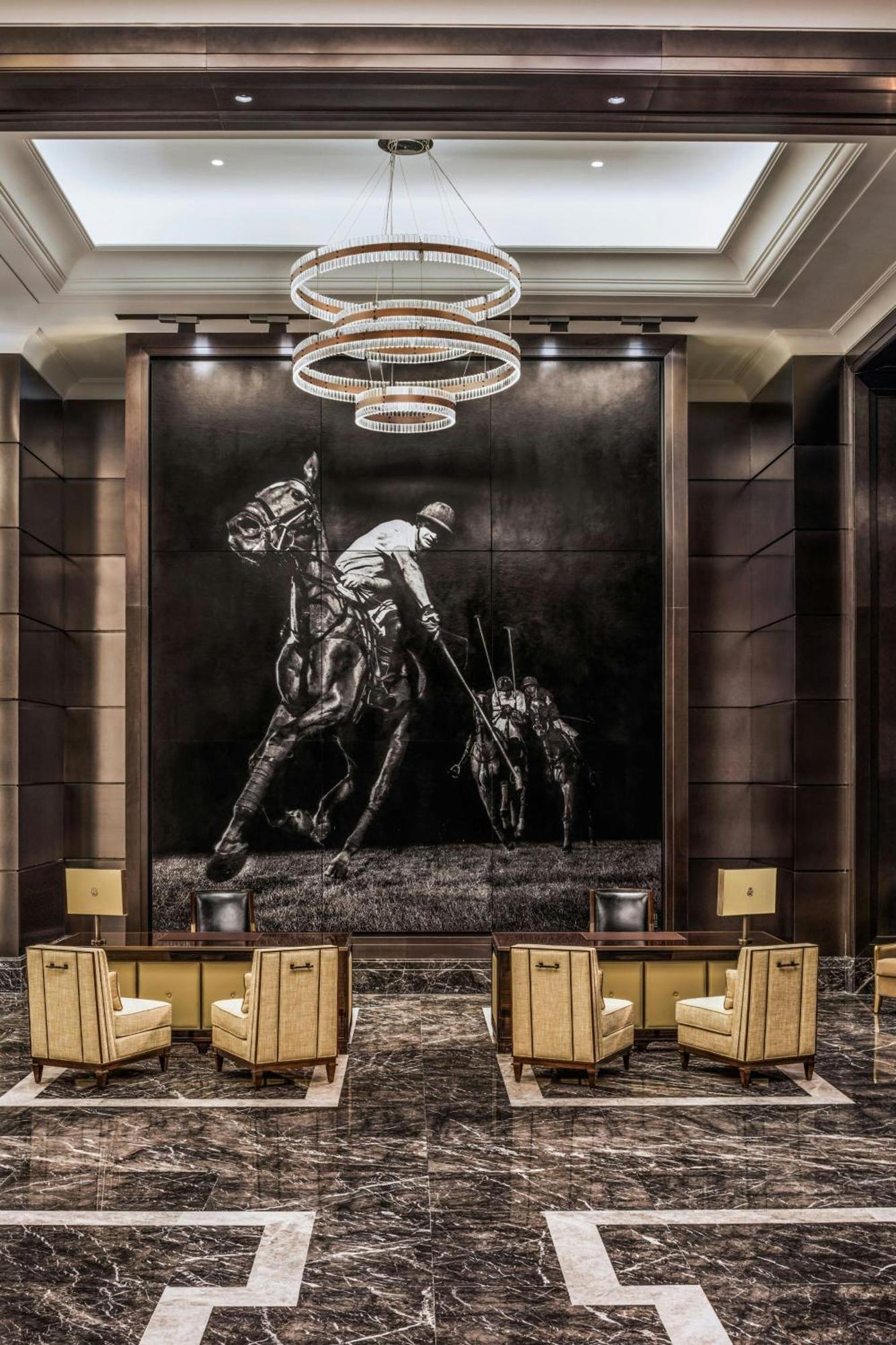 Caroline Astor Suite Lake Gardens View
