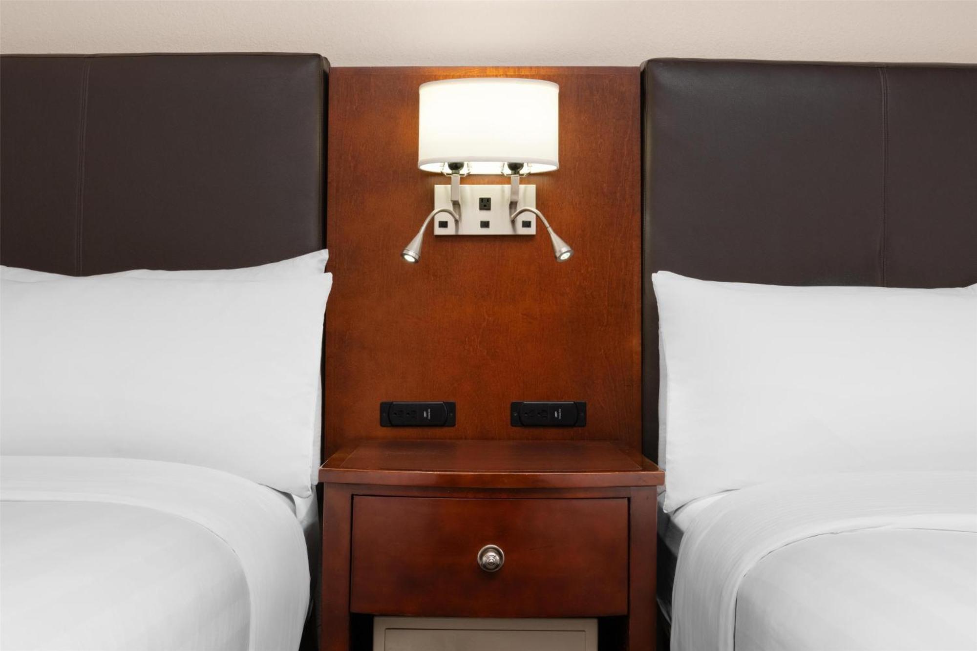 Queen Room Two Queen Beds