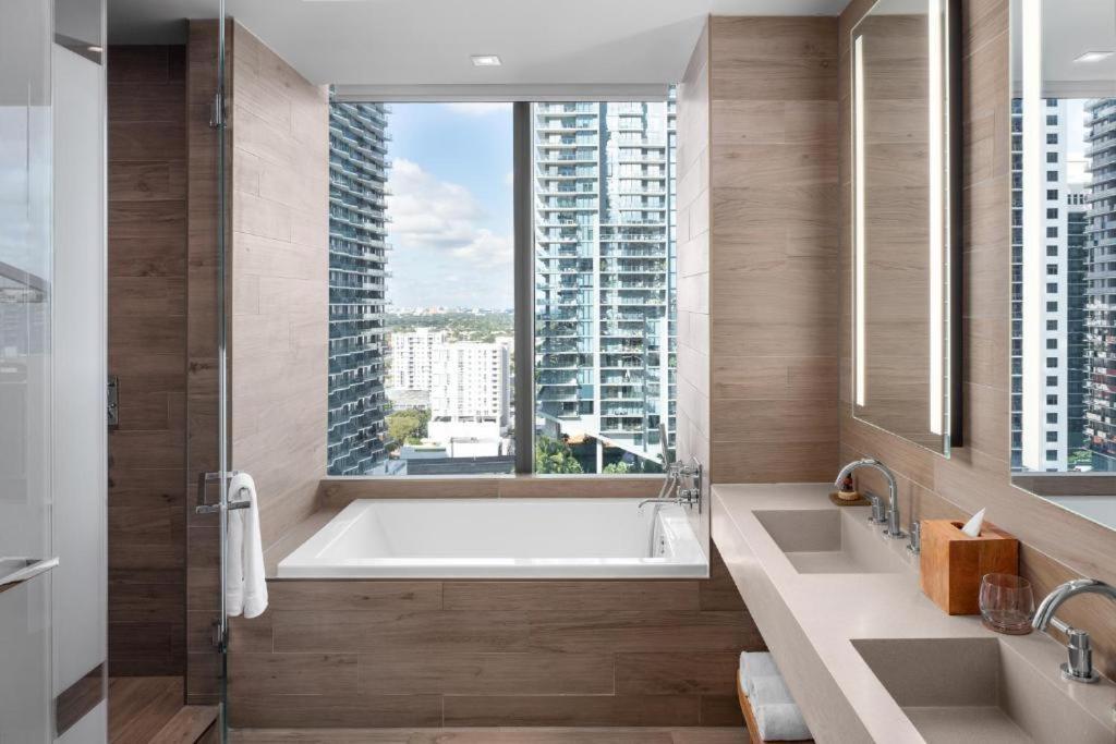 Two-Bedroom Corner Residence Suite