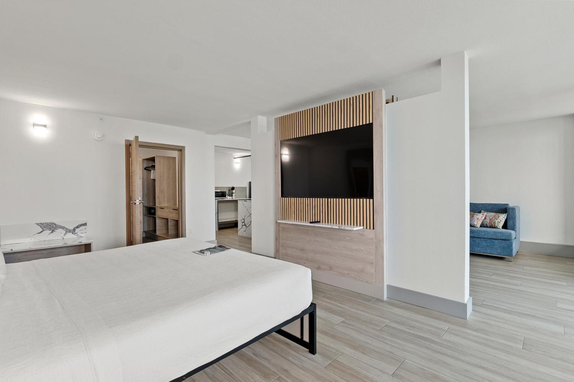King Suite Balcony