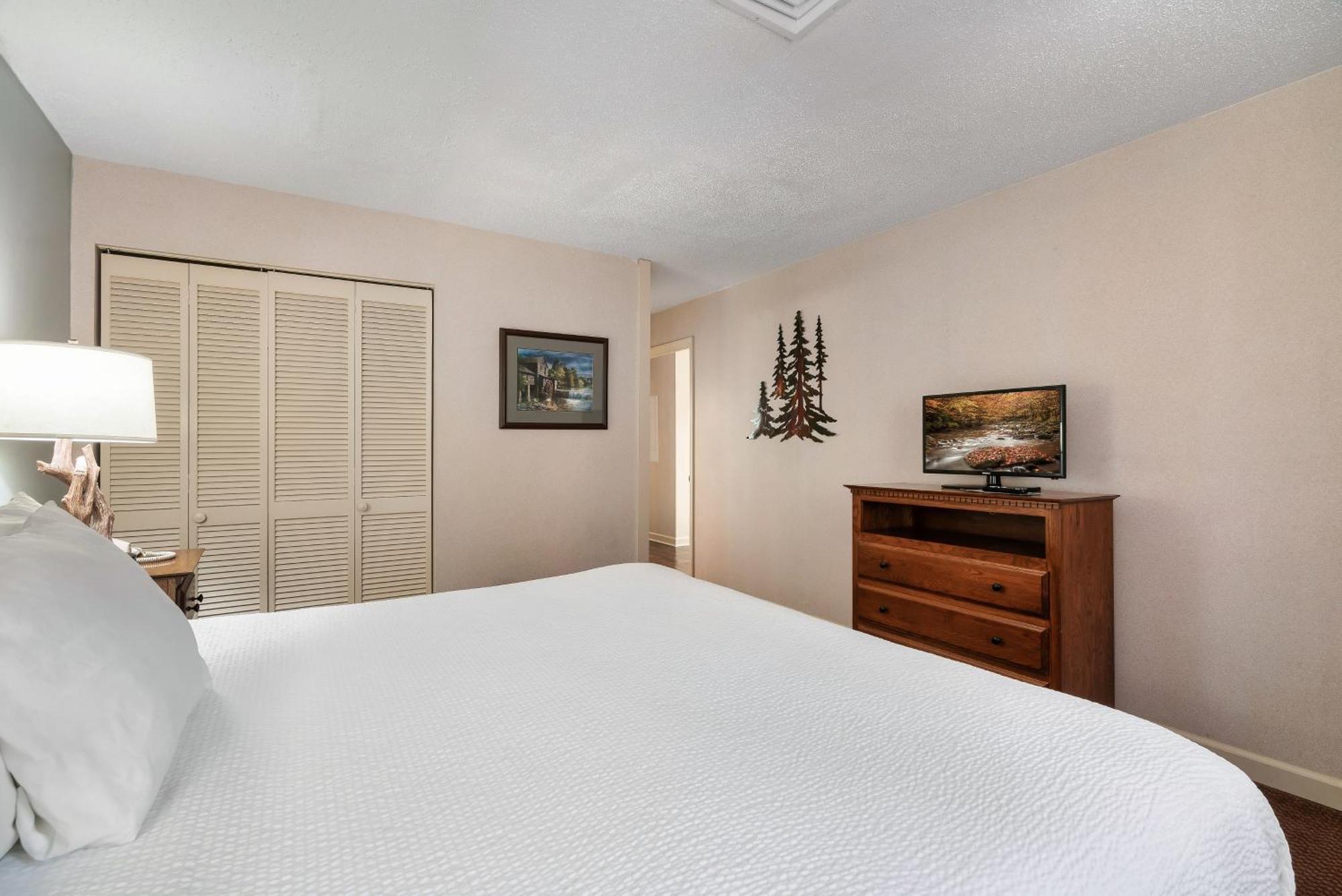 GTS Accessible 2 Bedroom Condo