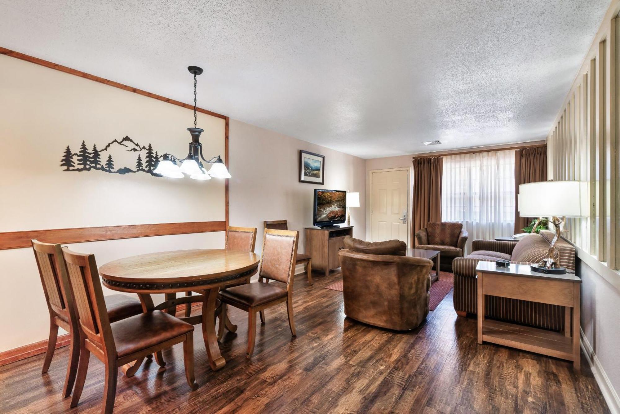 GTS Accessible 2 Bedroom Condo