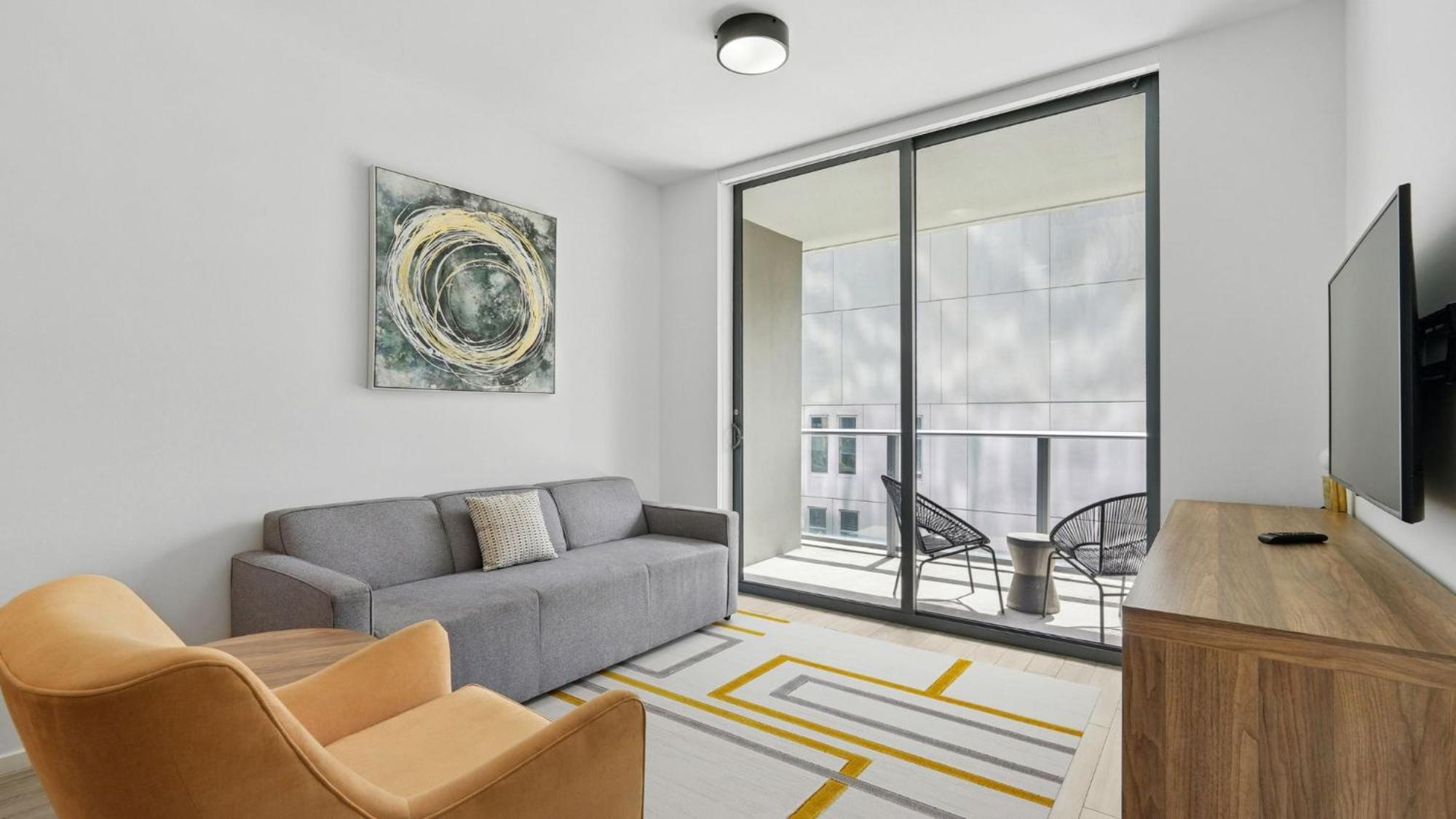 One-Bedroom Apartment
