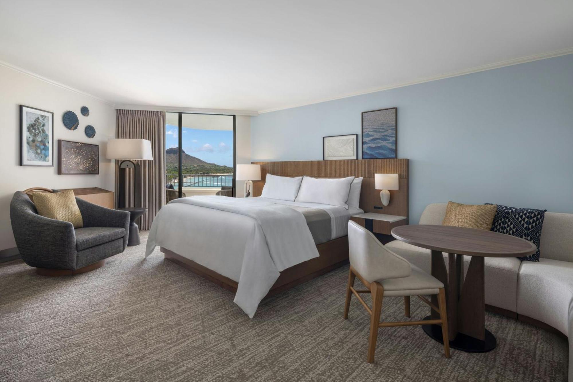 Newly Renovated Tower Premier Ocean View Larger Guest room 1 King