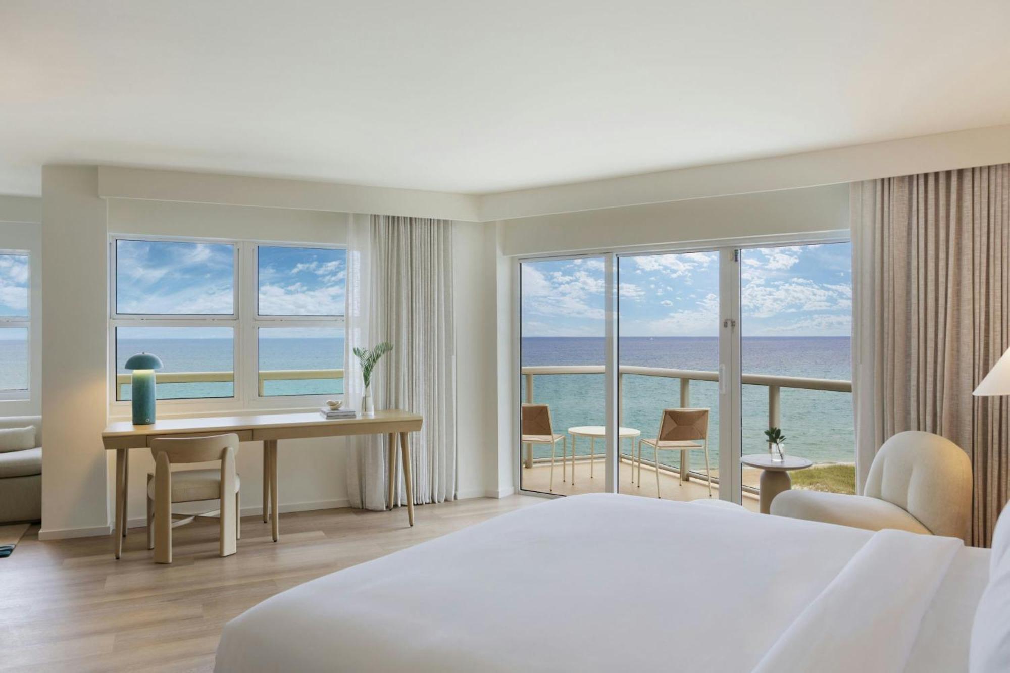 Executive King Suite Ocean Front