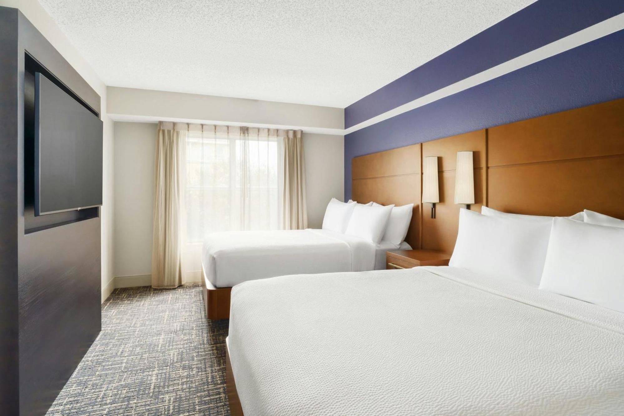Deluxe Two-Bedroom Residential Suite