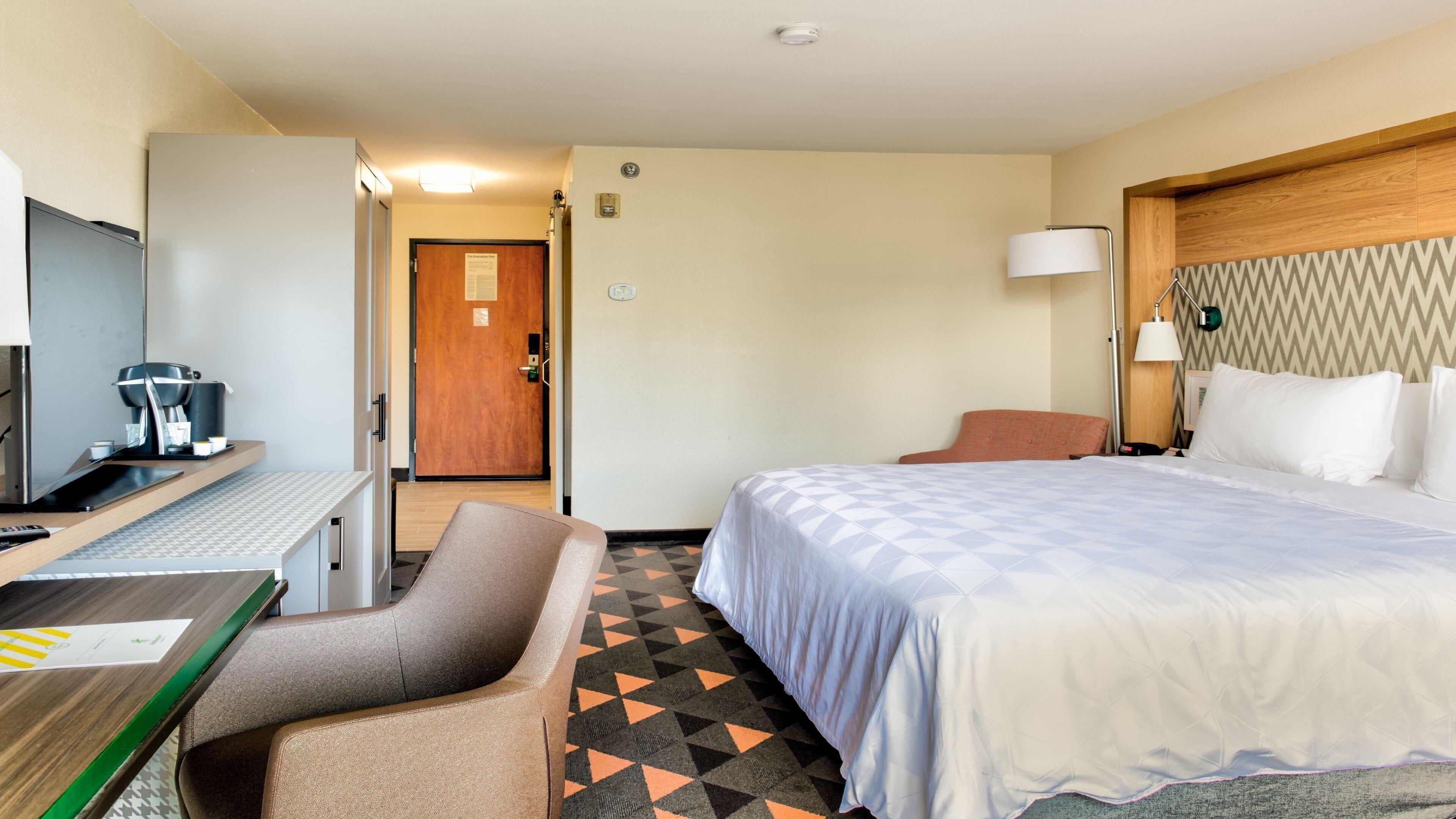 Standard King Room Mobility Accessible Roll Shower