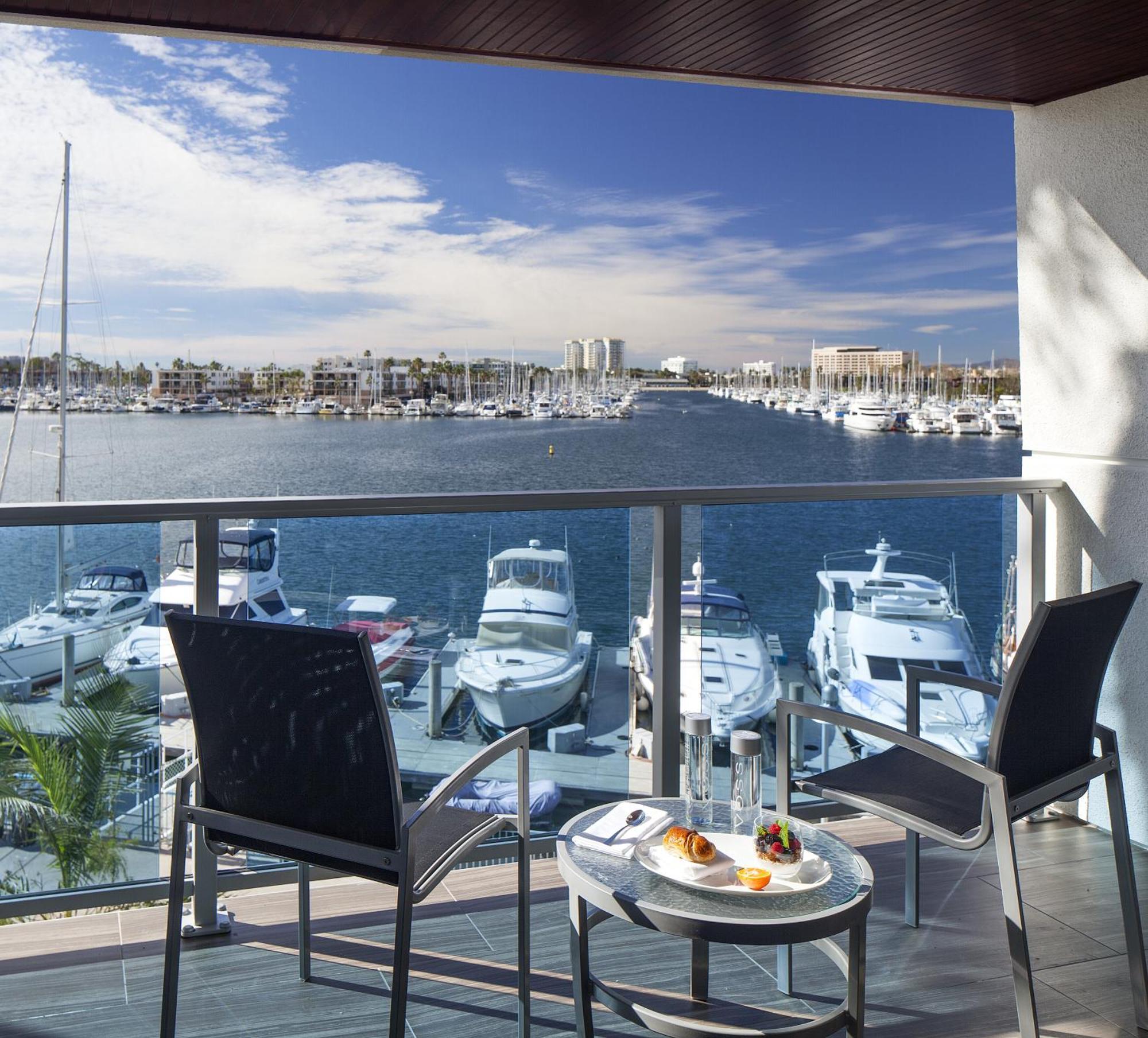 Queen Room Two Queen Beds Marina View