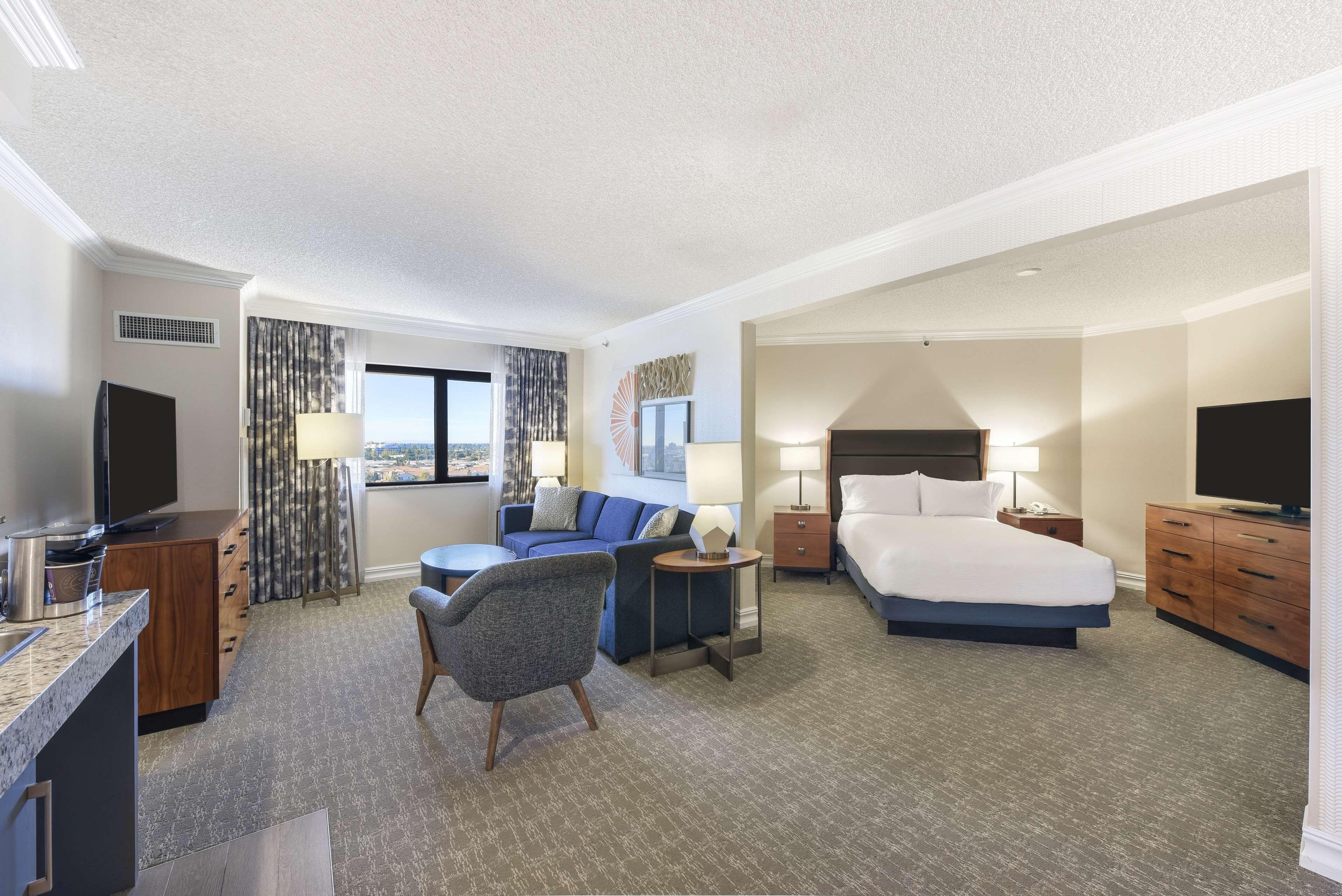 One Bedroom Family Suite Non-Smoking