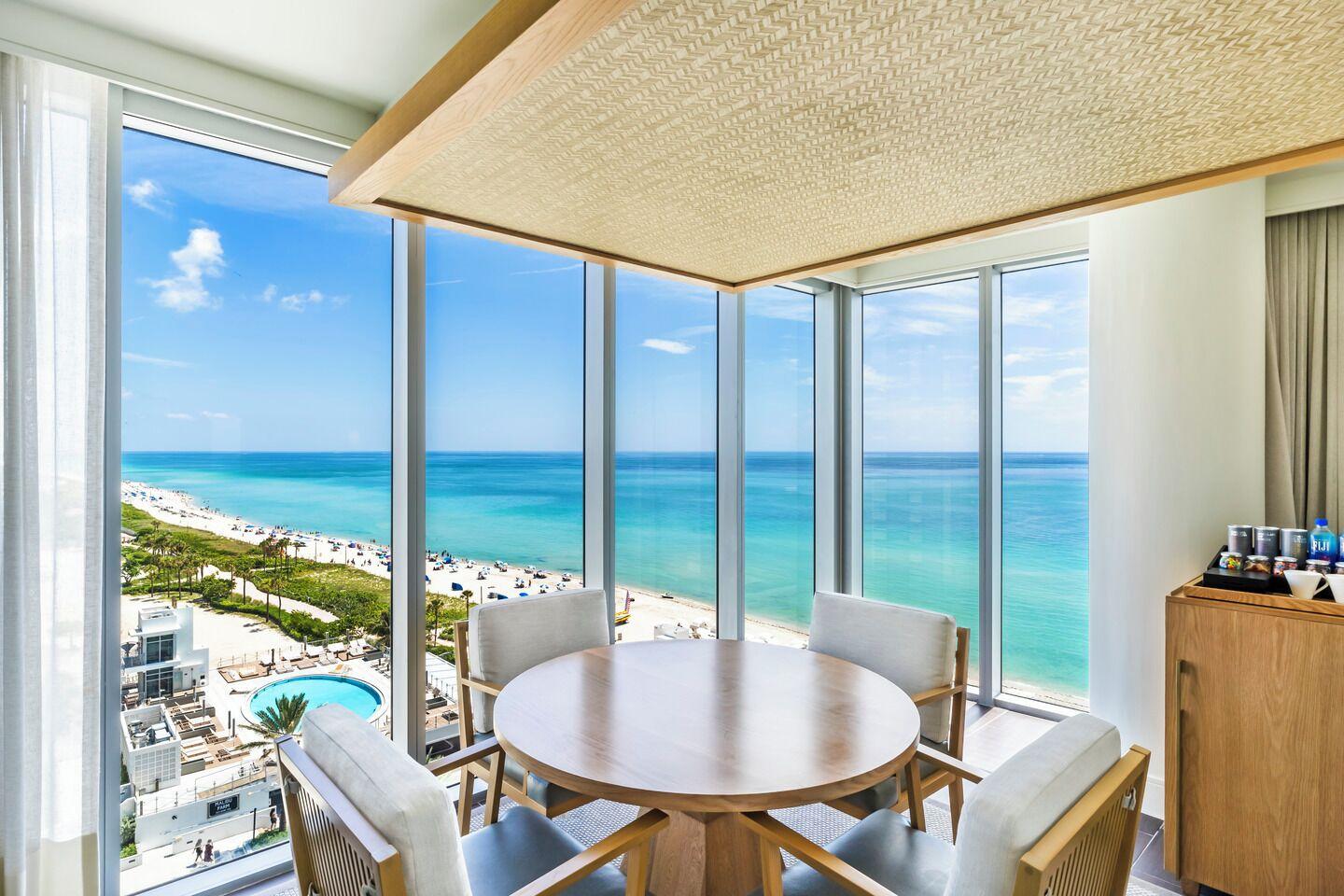 One Bedroom Oceanfront Suite King Balcony