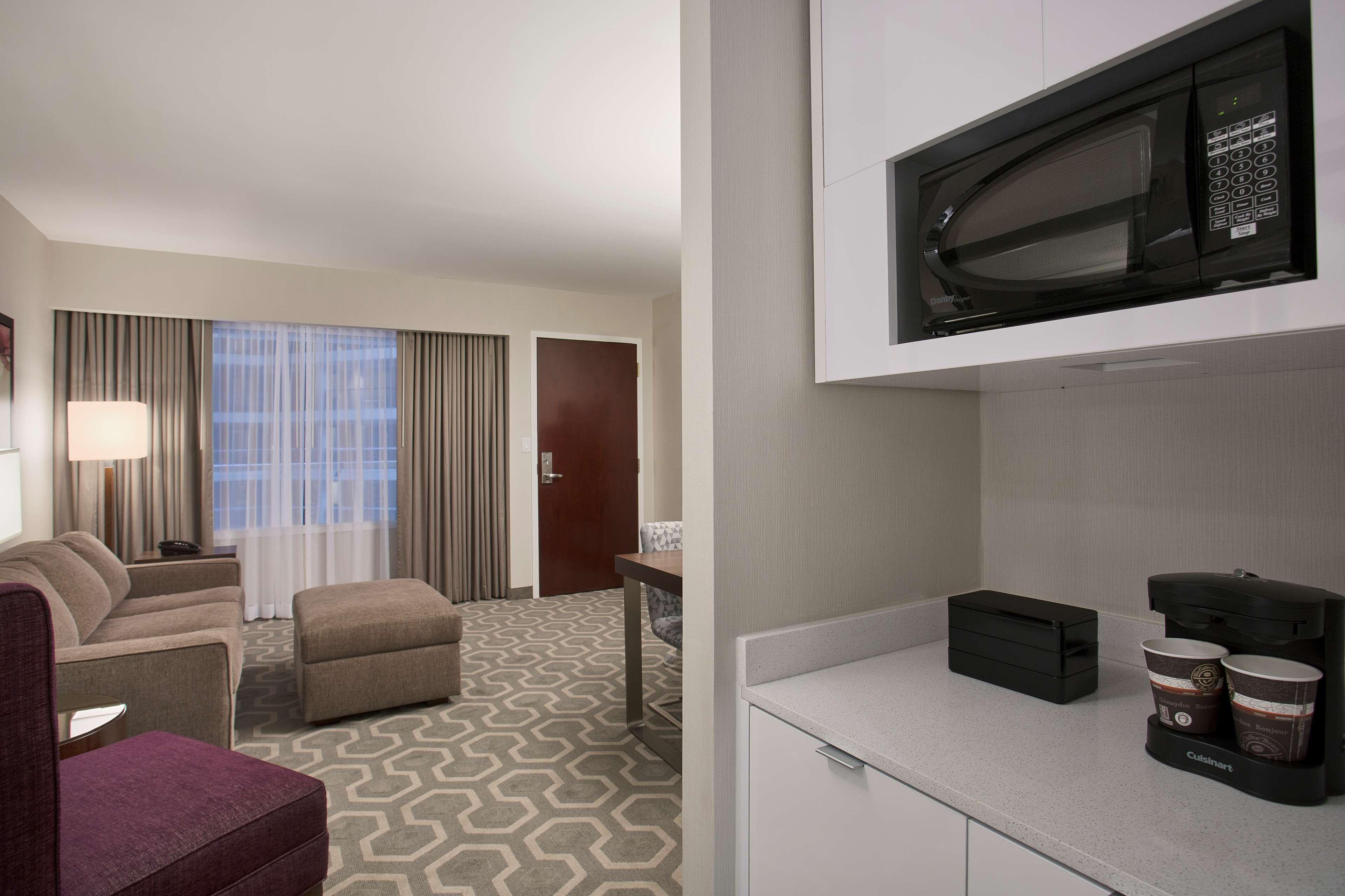 King Suite Non-Smoking