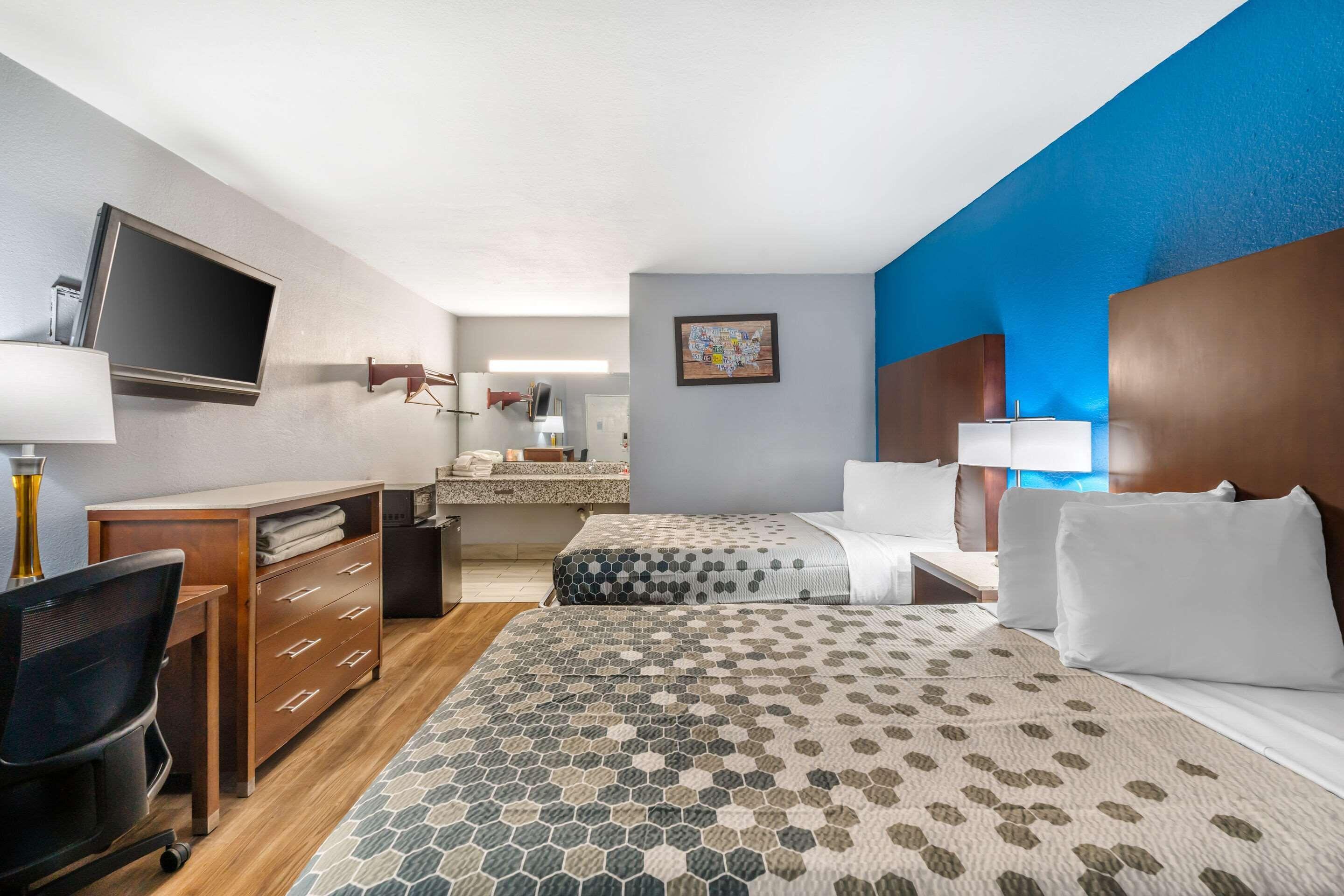 Double Room Two Double Beds Smoking