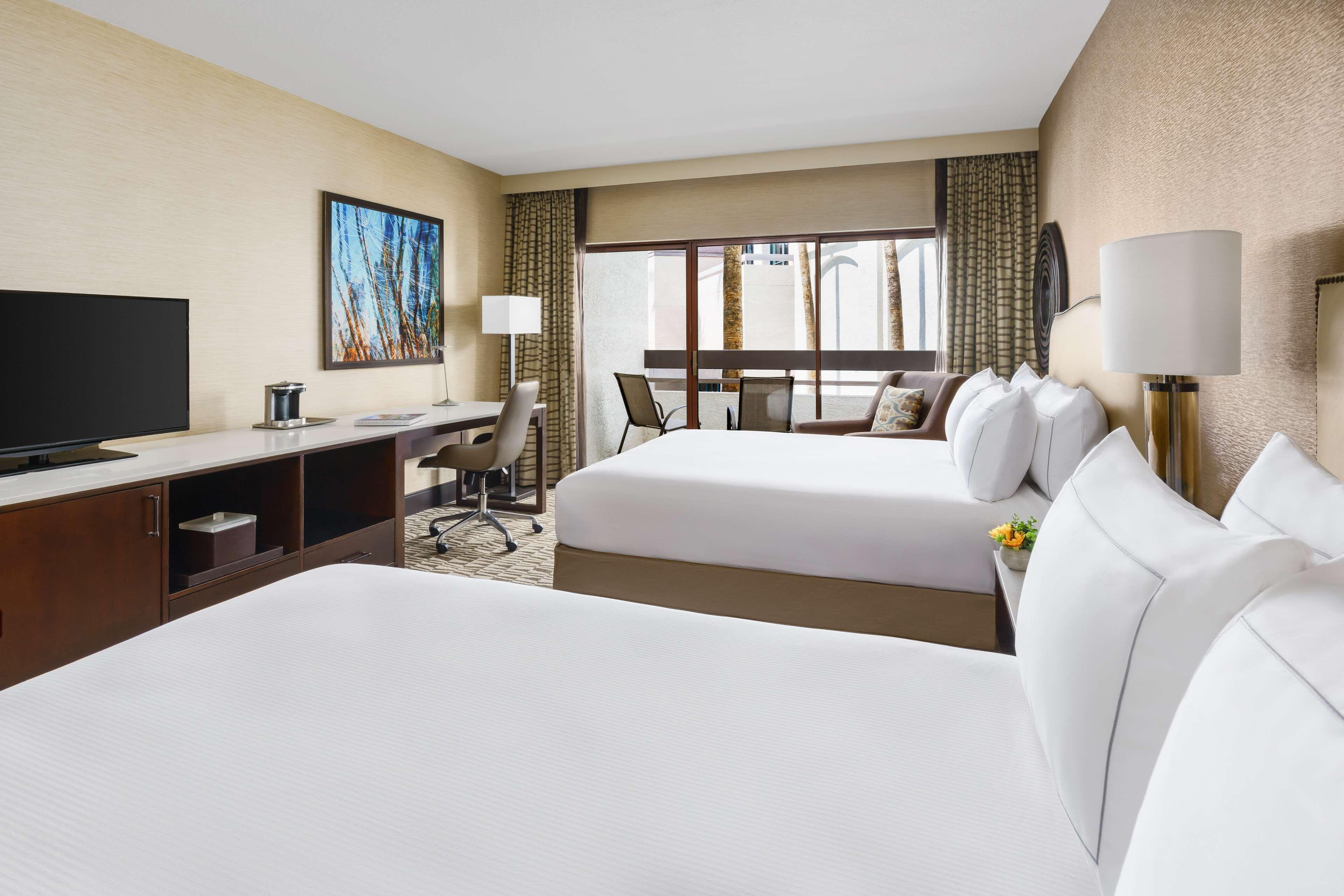 Standard Queen Room Two Queen Beds
