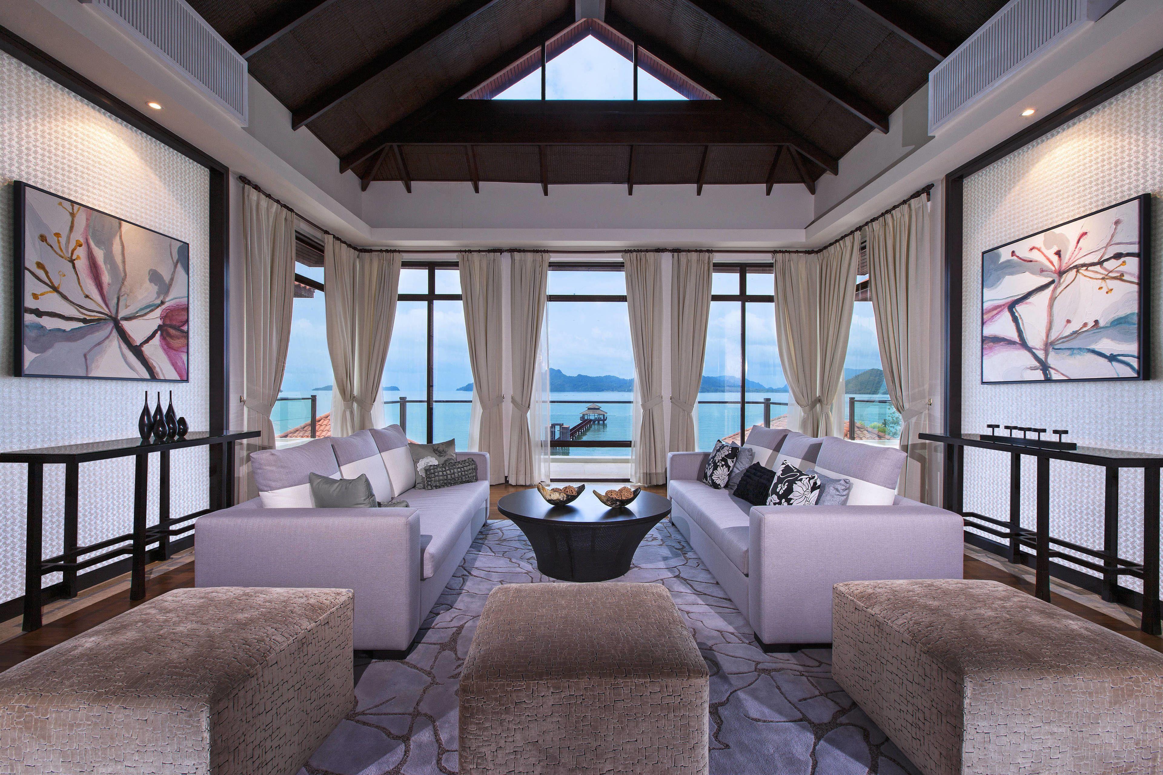 Five-Bedroom Villa Private Pool Ocean View