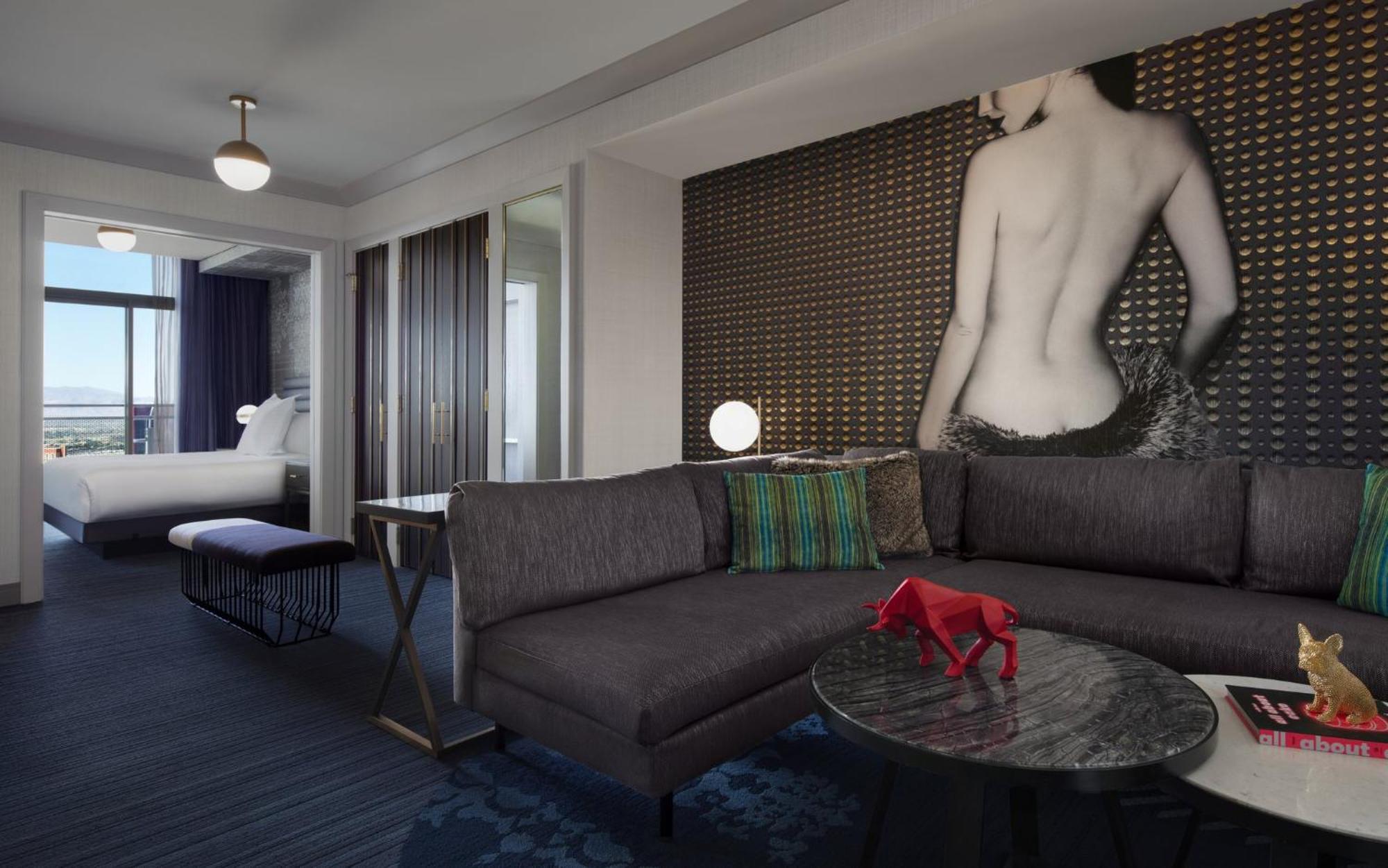 Terrace One Bedroom Suite Fountain View