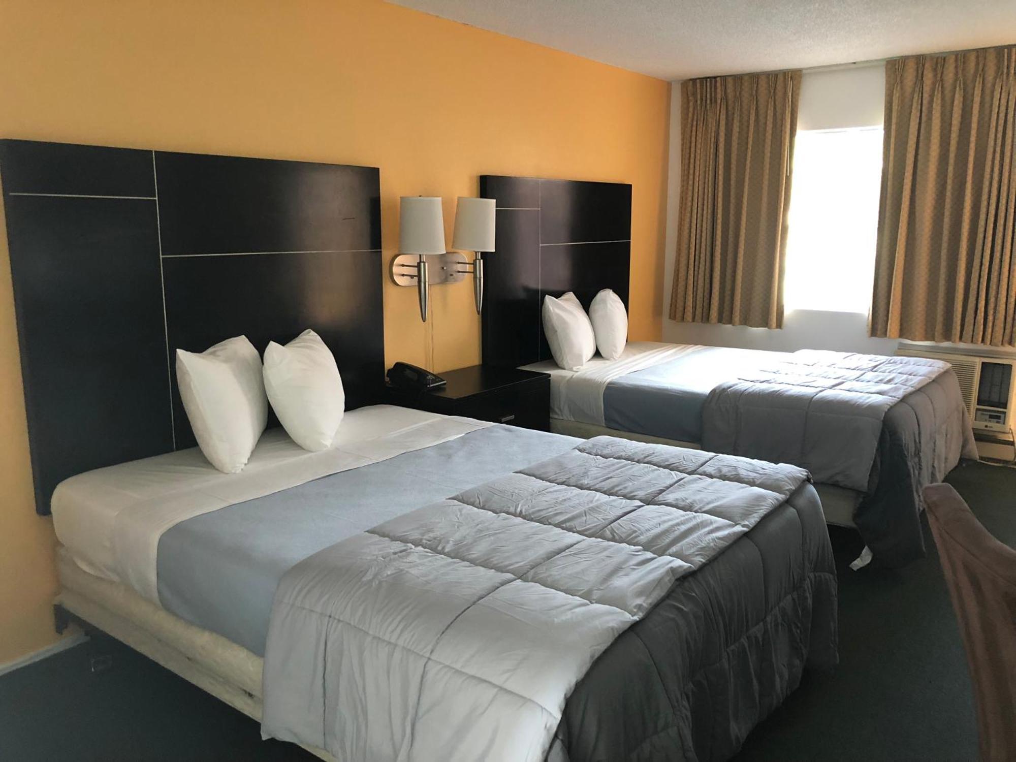 Standard Double Room Two Double Beds