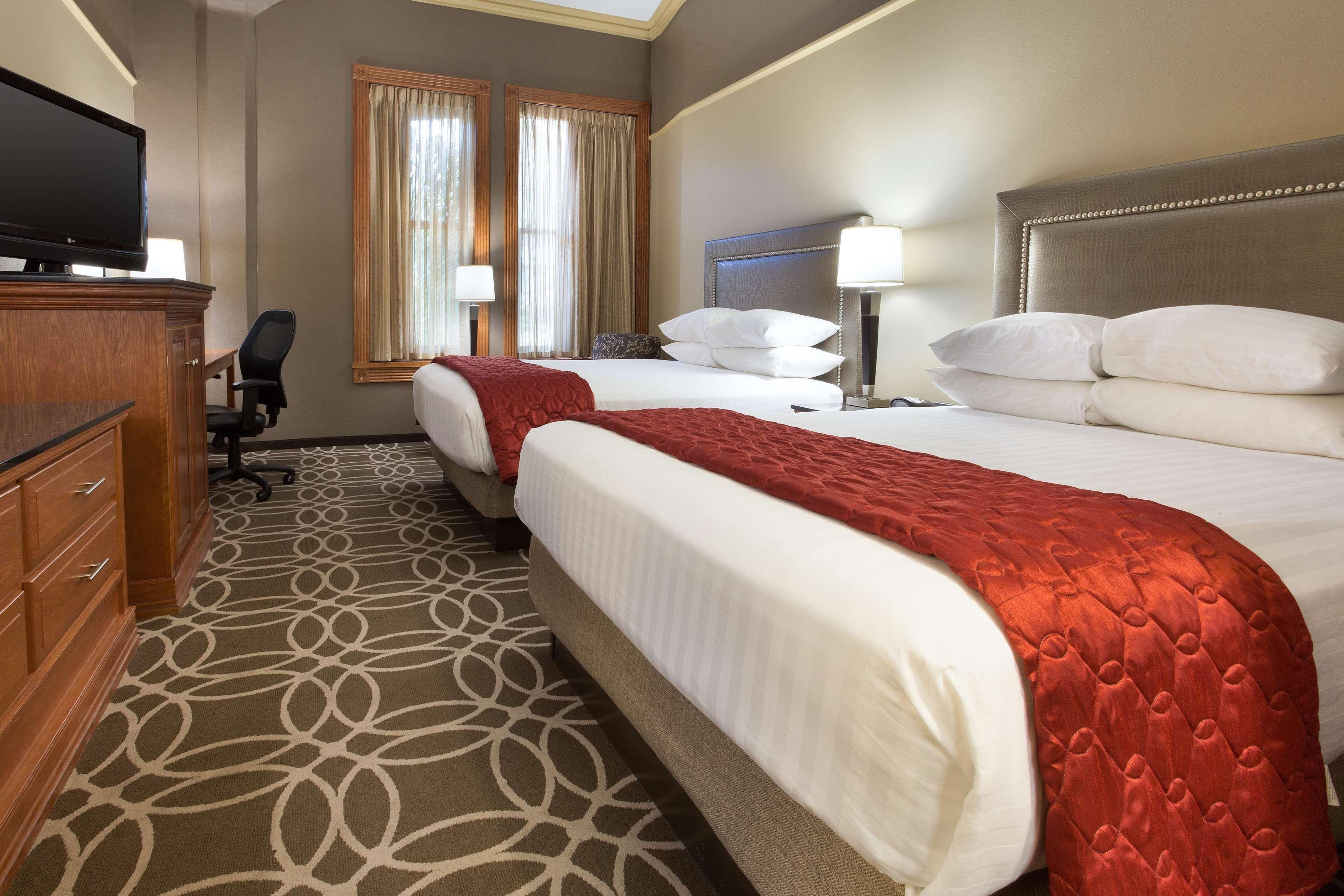 Deluxe Queen Room Two Queen Beds