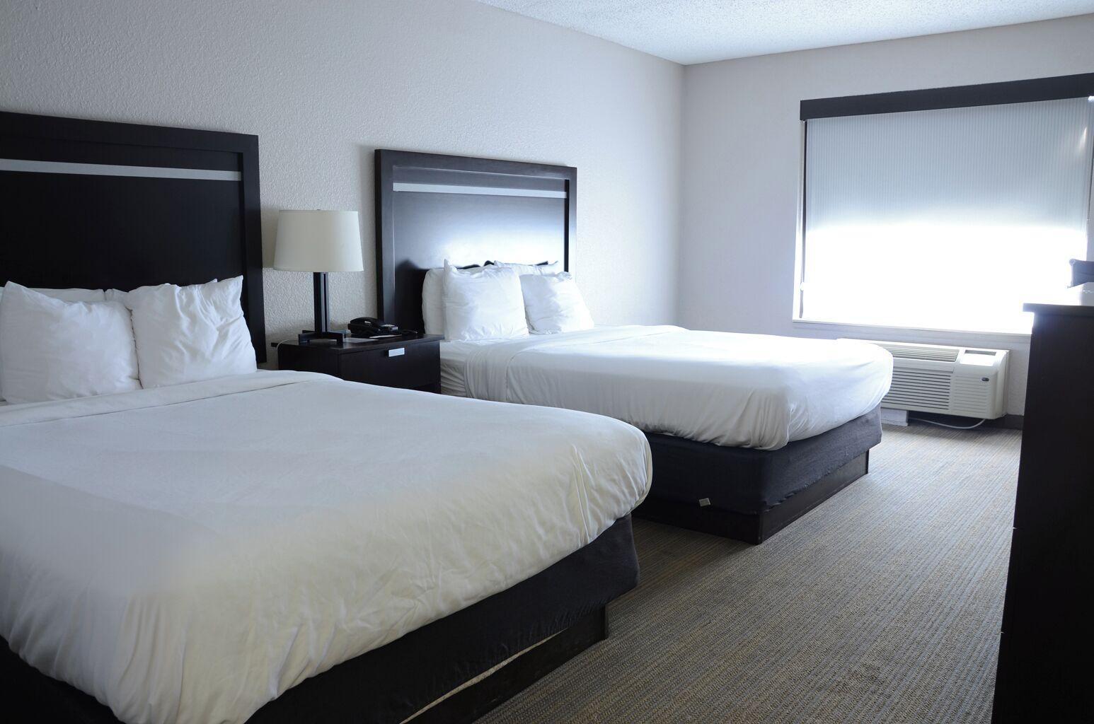 Queen Room Two Queen Beds Non-Smoking