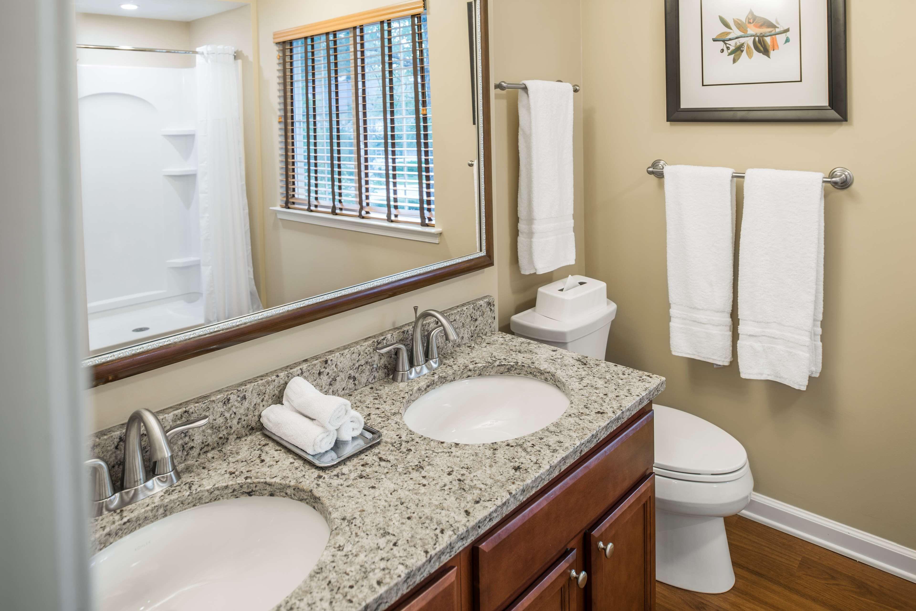 Two-Bedroom Suite One King Bed One Queen Bed Sofa Bed Upstairs