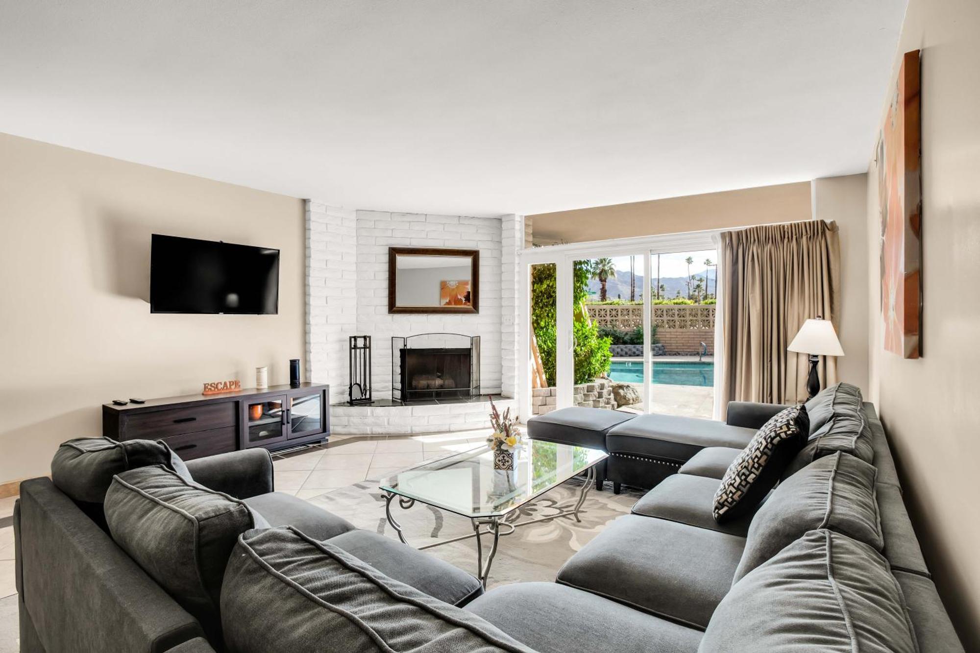 Two-Bedroom Townhouse