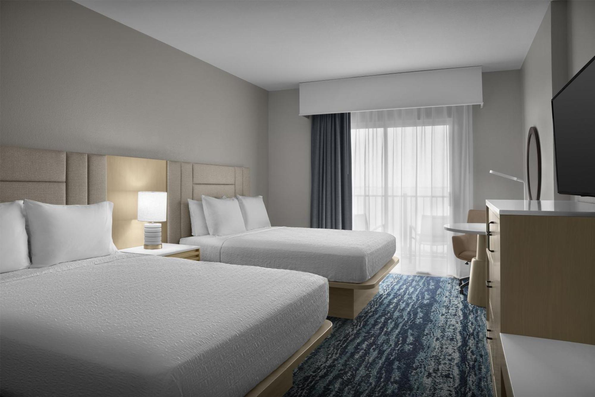 Queen Room Two Queen Beds Hearing Accessible