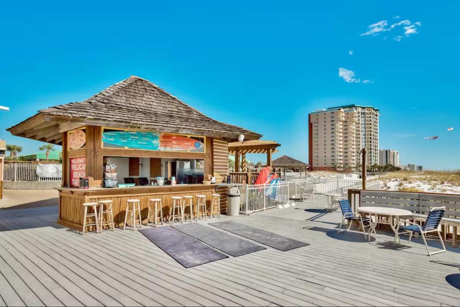 Two-Bedroom Apartment Balcony Sea View