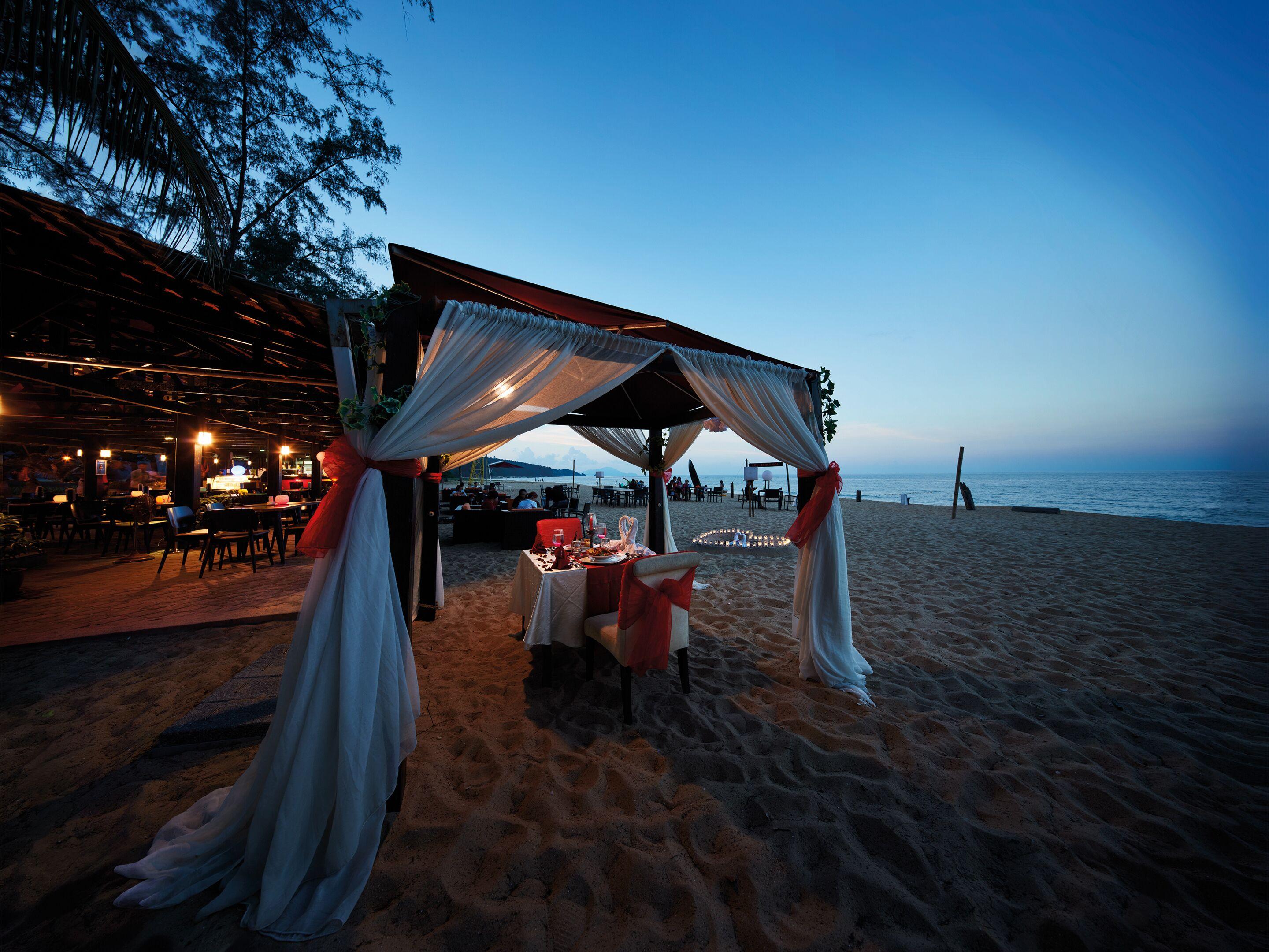 2D1N Romantic Seaview Premier Room