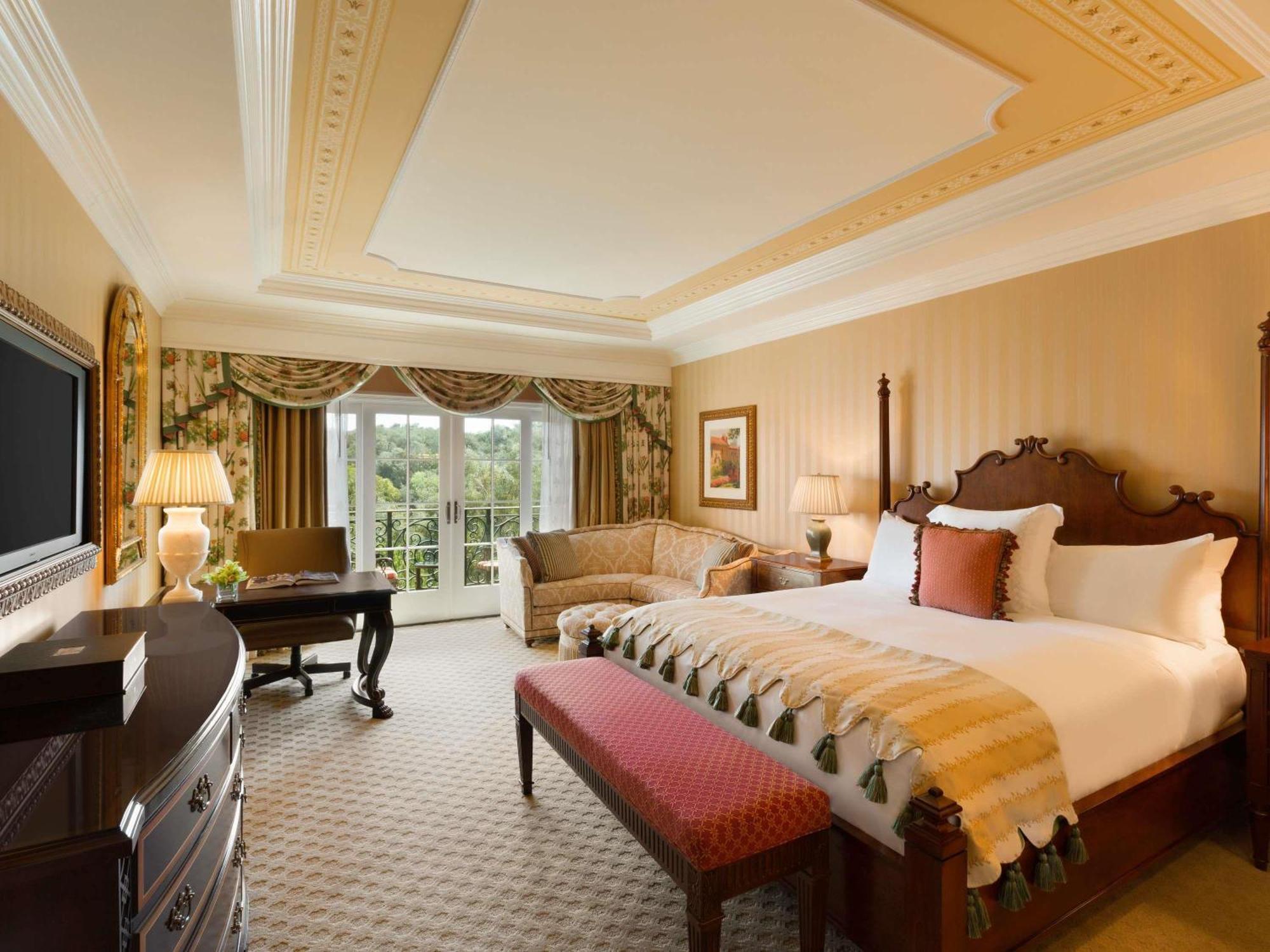 Paseo King Suite Sofa Bed Resort View Private Fireside Terrace