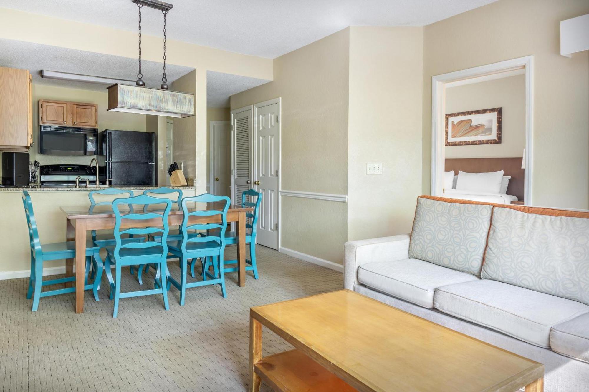 Two-Bedroom Deluxe Suite One King Bed One Queen Bed