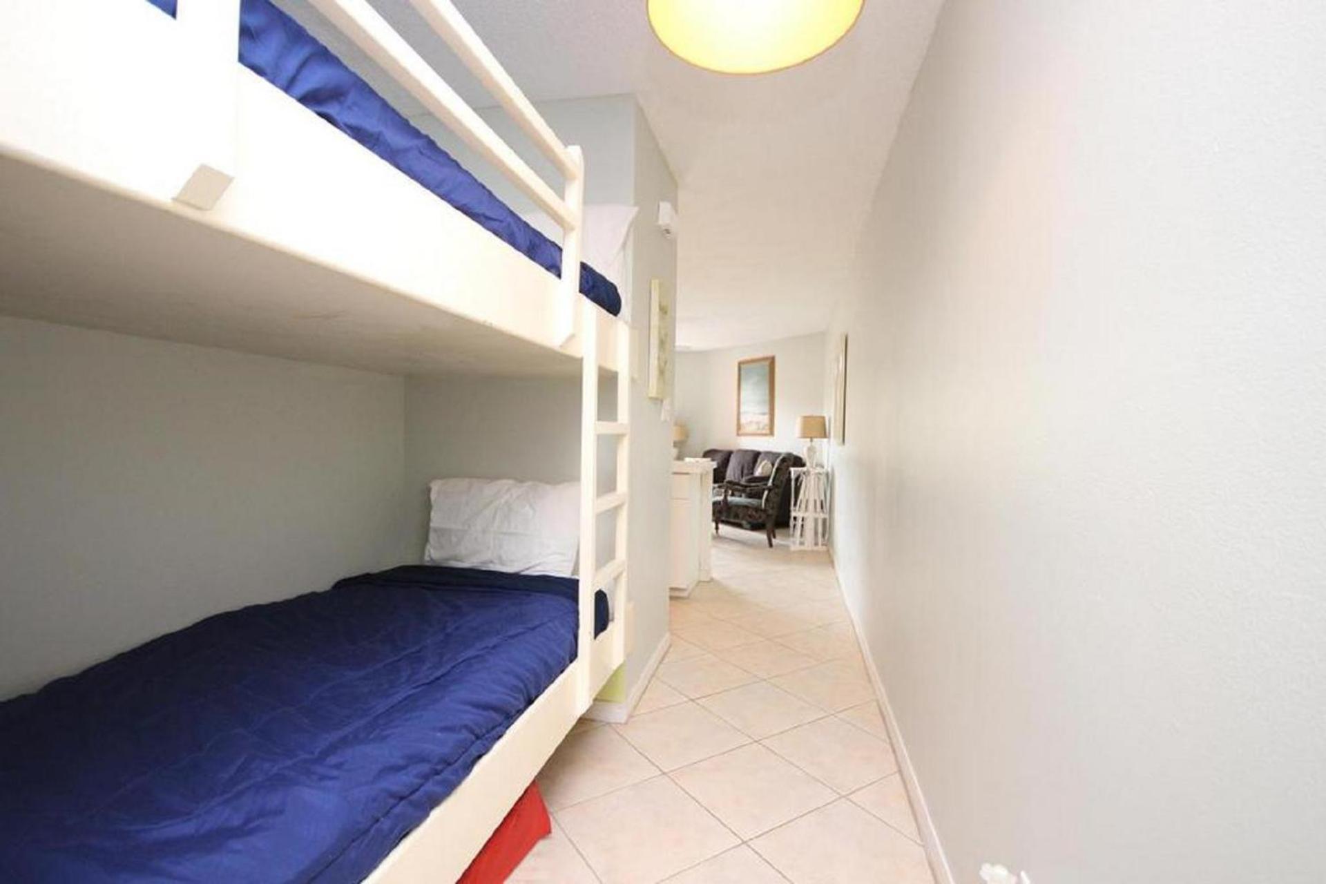 One-Bedroom Apartment Terrace