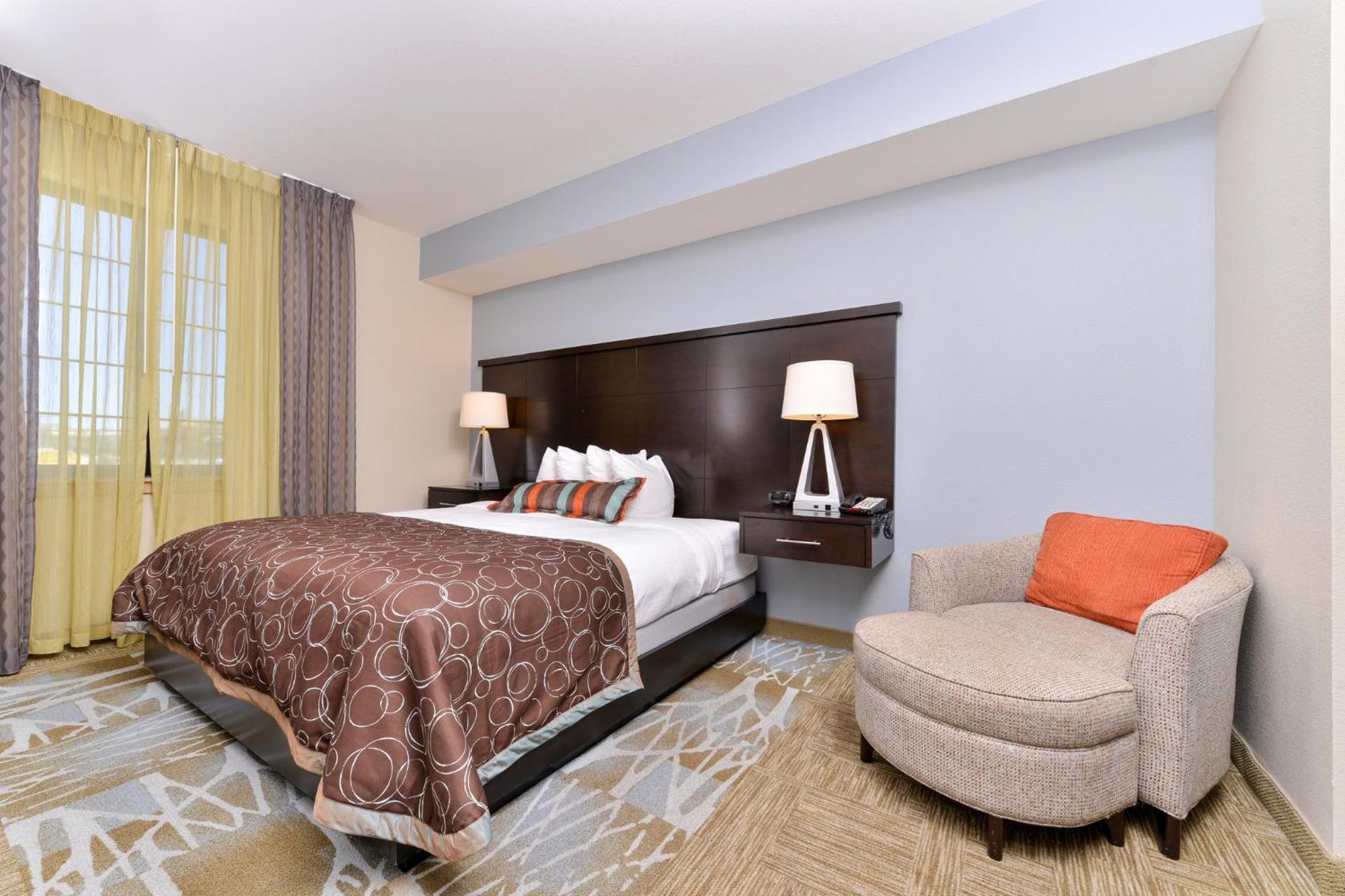 Two-Bedroom Suite