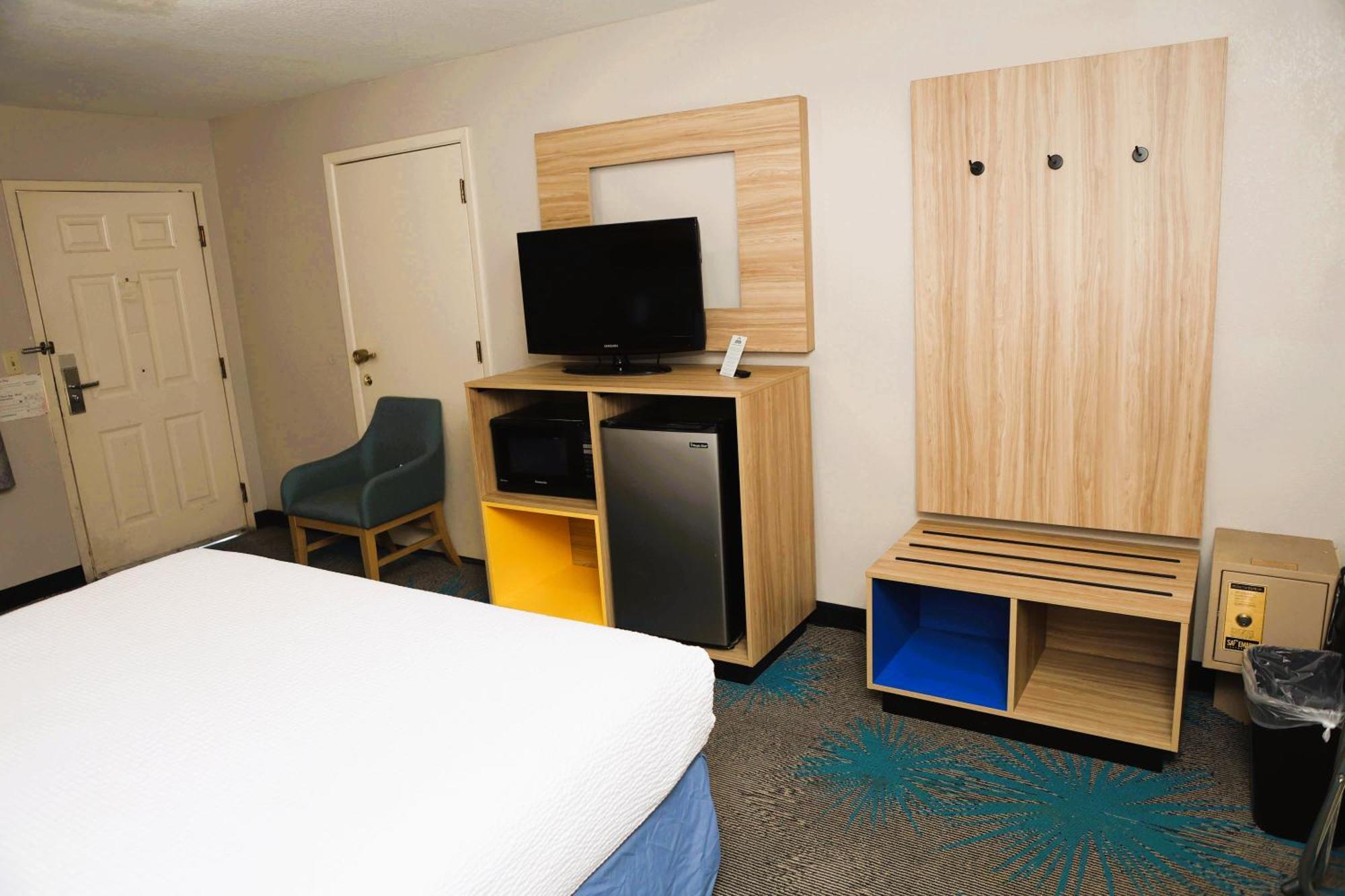 King Room Disability Access Non-Smoking