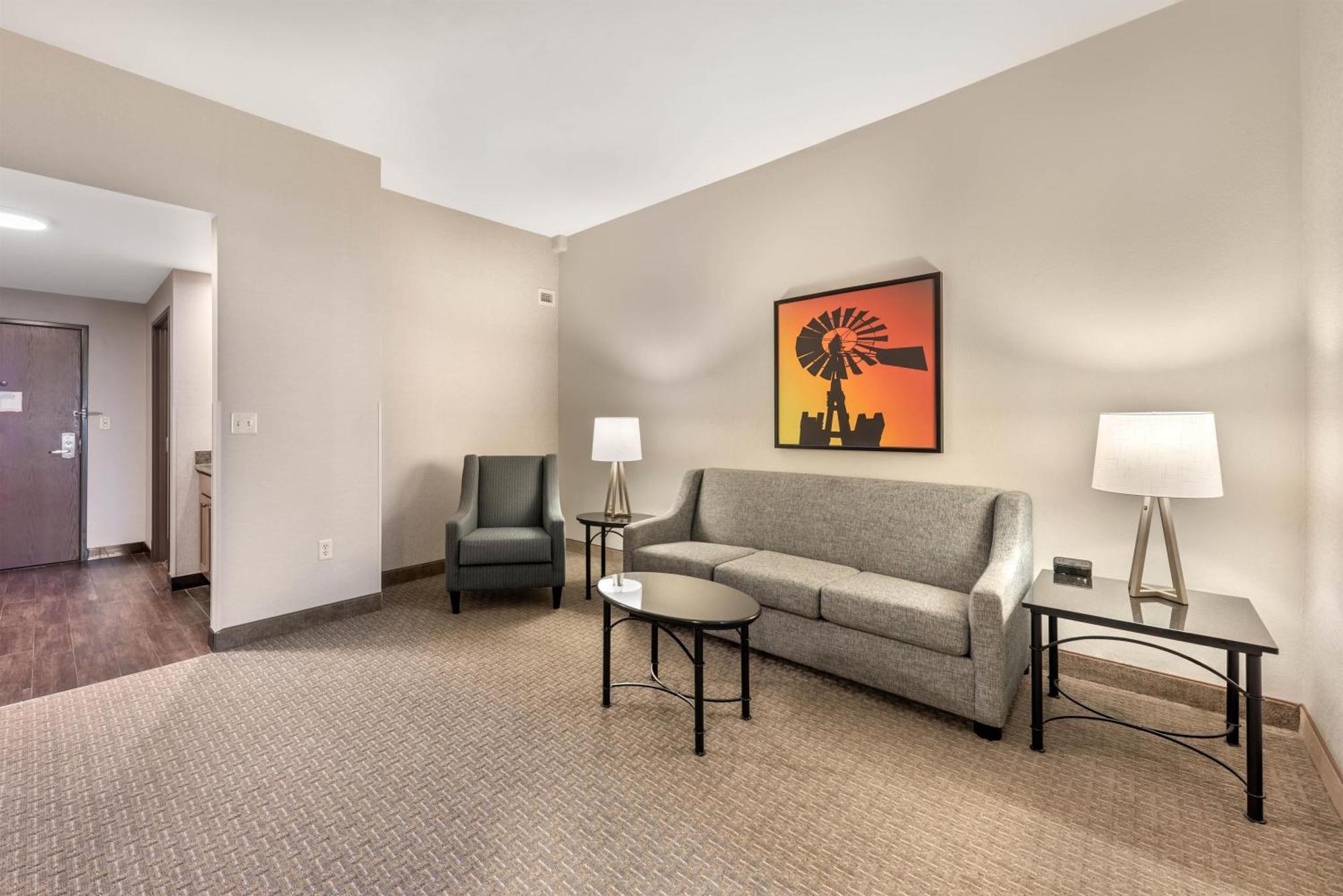 Queen Suite Two Queen Beds Sofa Bed