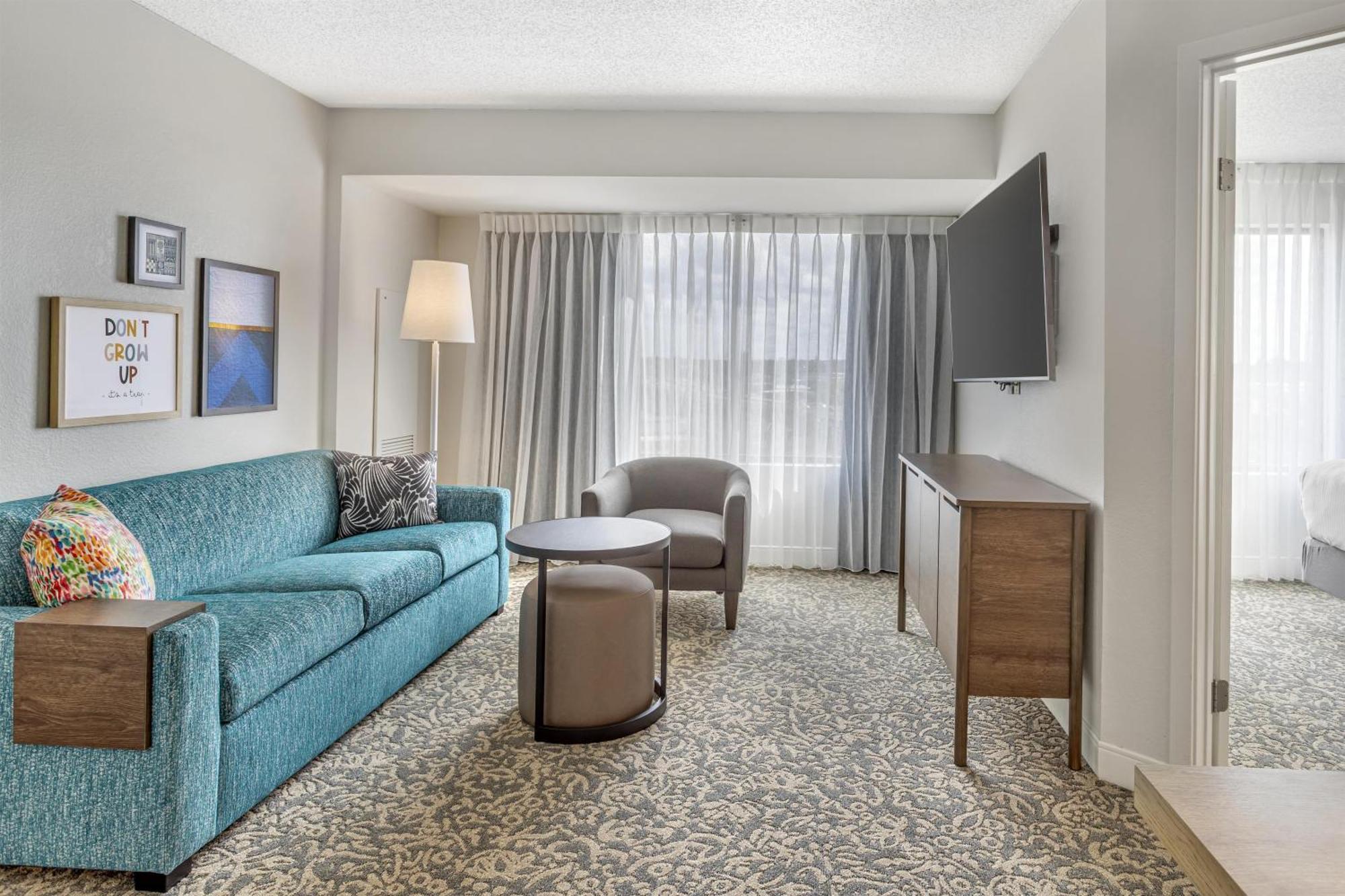 One-Bedroom King Suite
