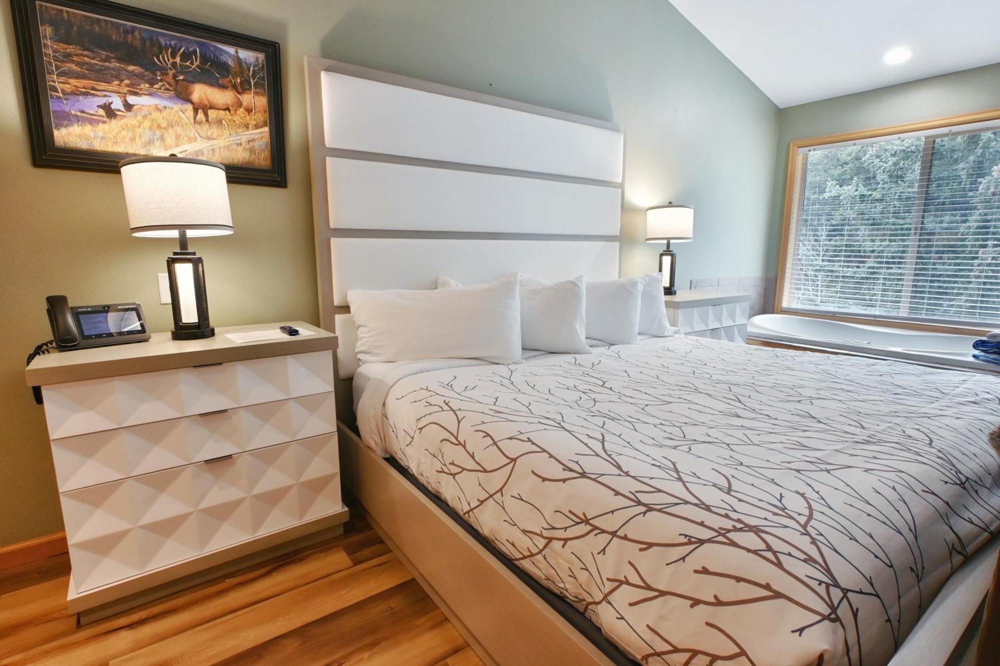 Riverfront Suite