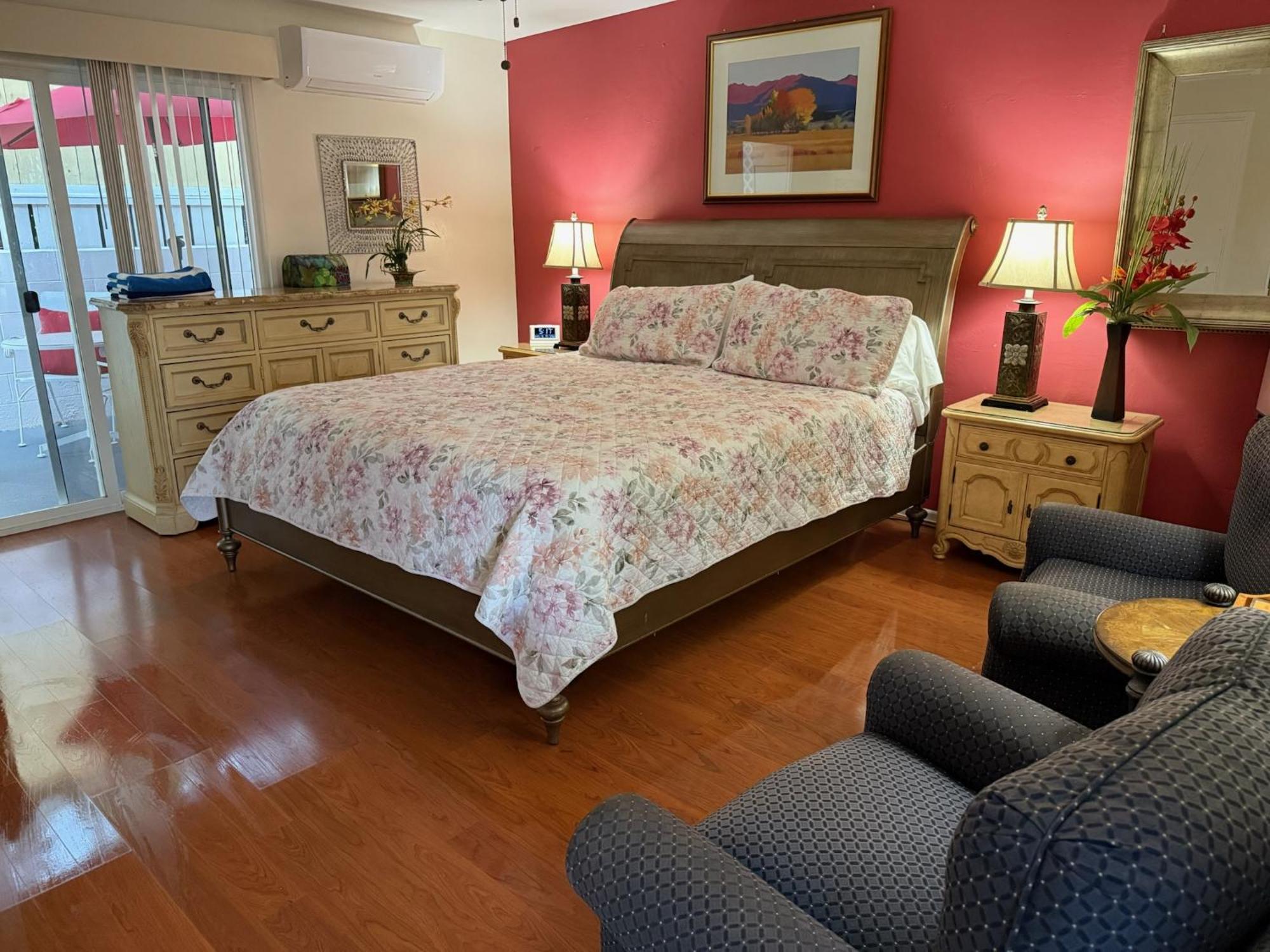 King Room